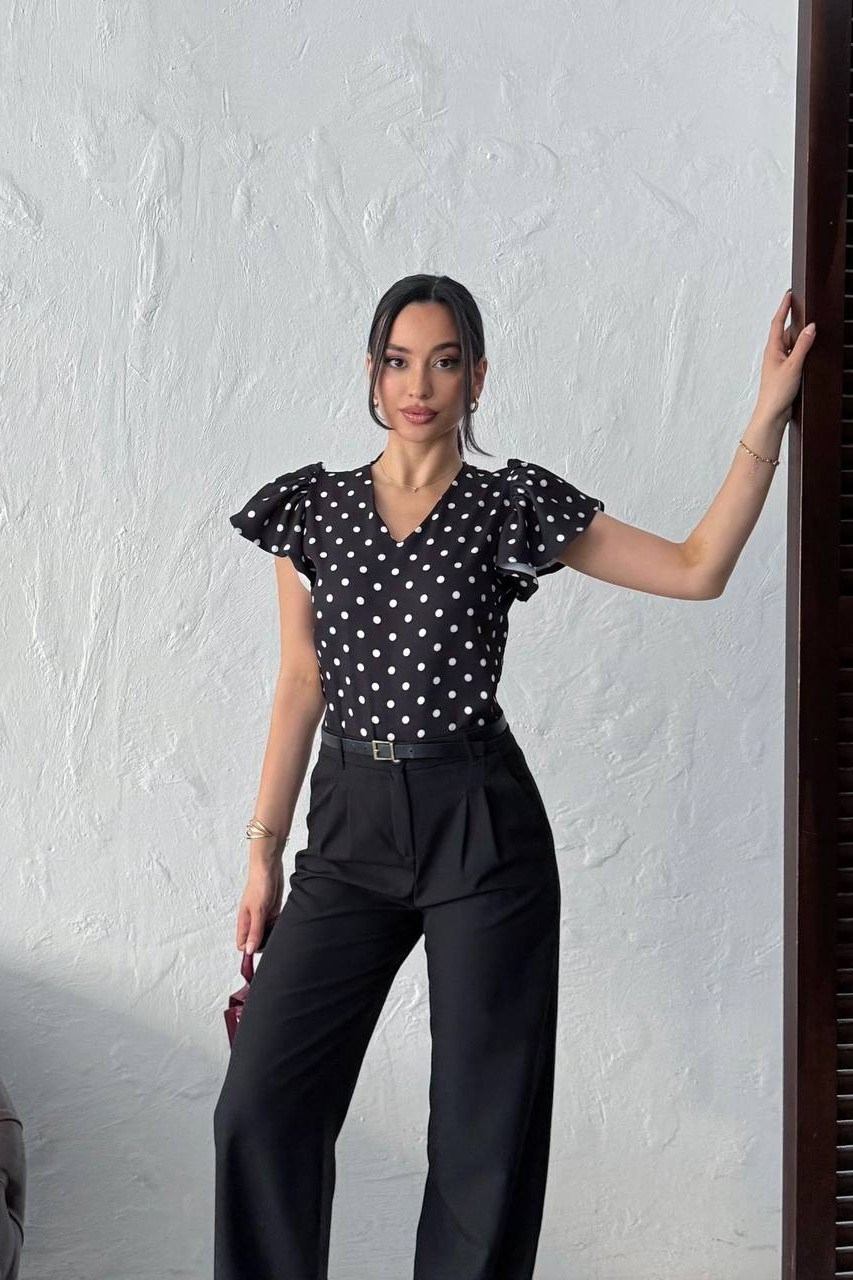 Wholesale Black Polka Dot Puff Shoulder Blouse 0034-3142