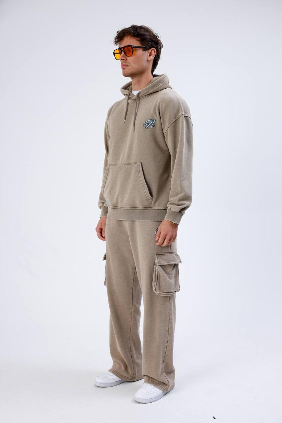 Wholesale Men Beige Tracksuit Set 739164