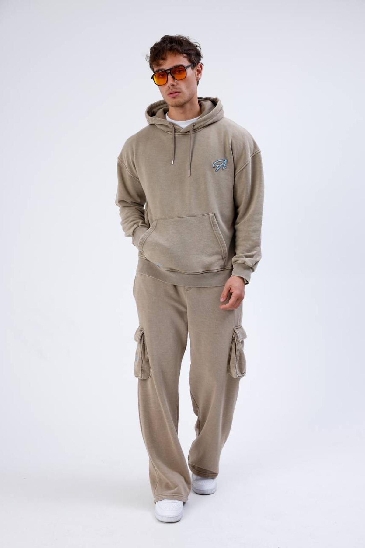Wholesale Men Beige Tracksuit Set 739164