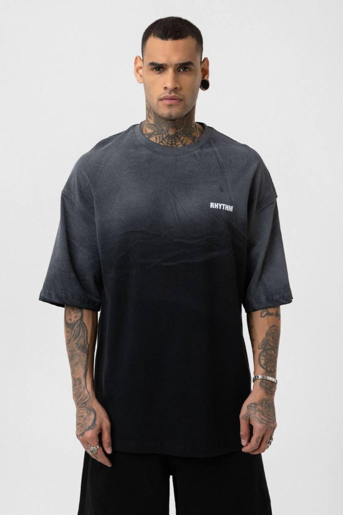 Wholesale Men Black Washed Oversize T-shirt 722694
