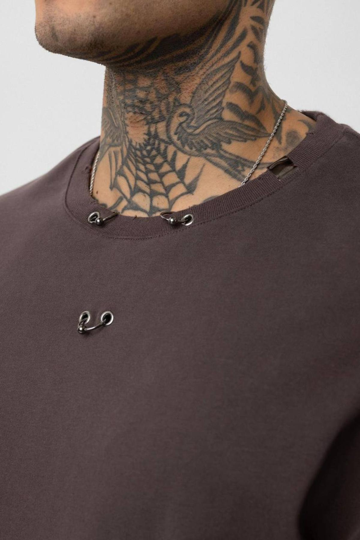 Wholesale Men Chocolate Oversize T-shirt 722687