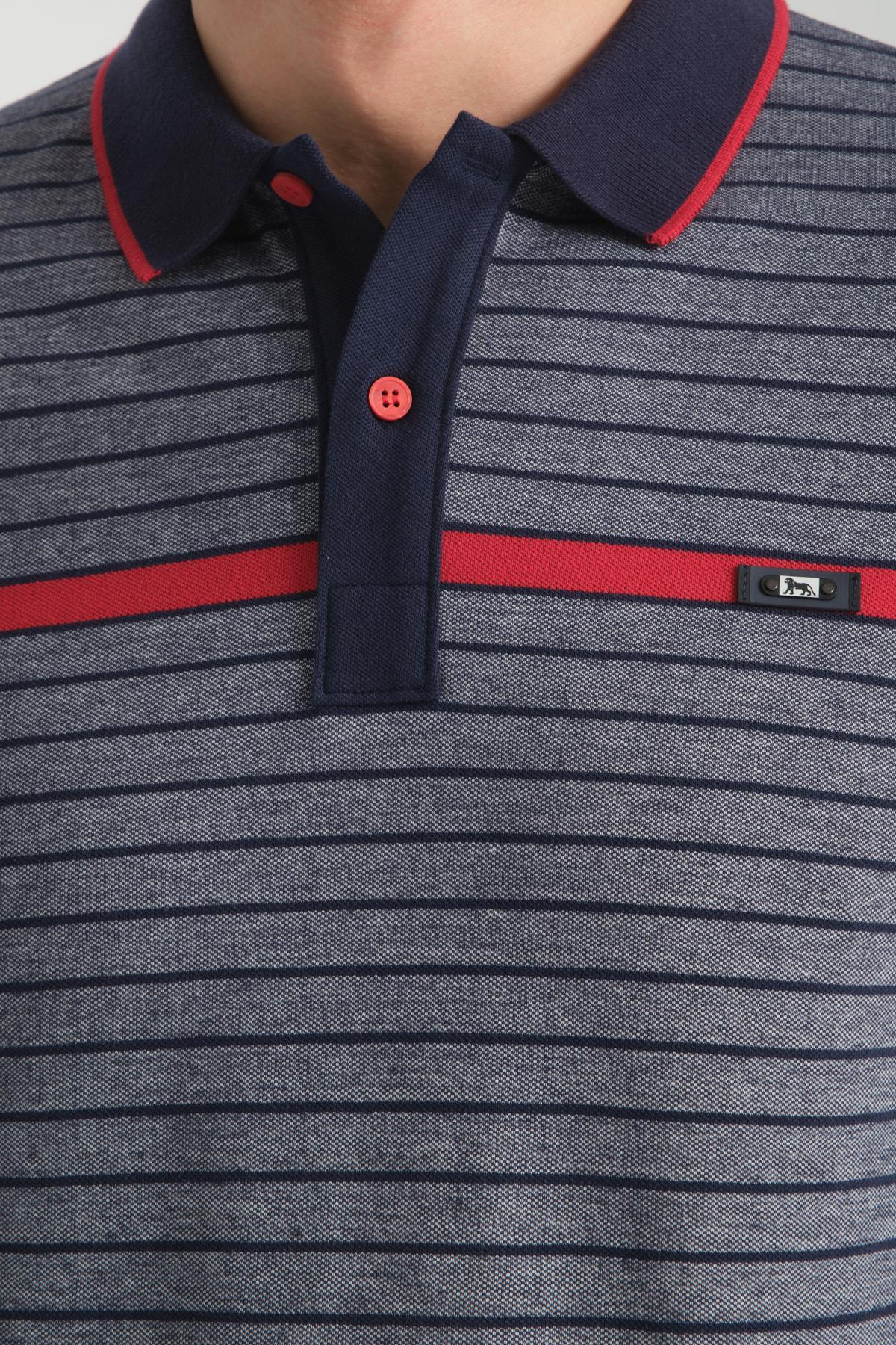 Wholesale Men Dark Gray  T-shirt 736112