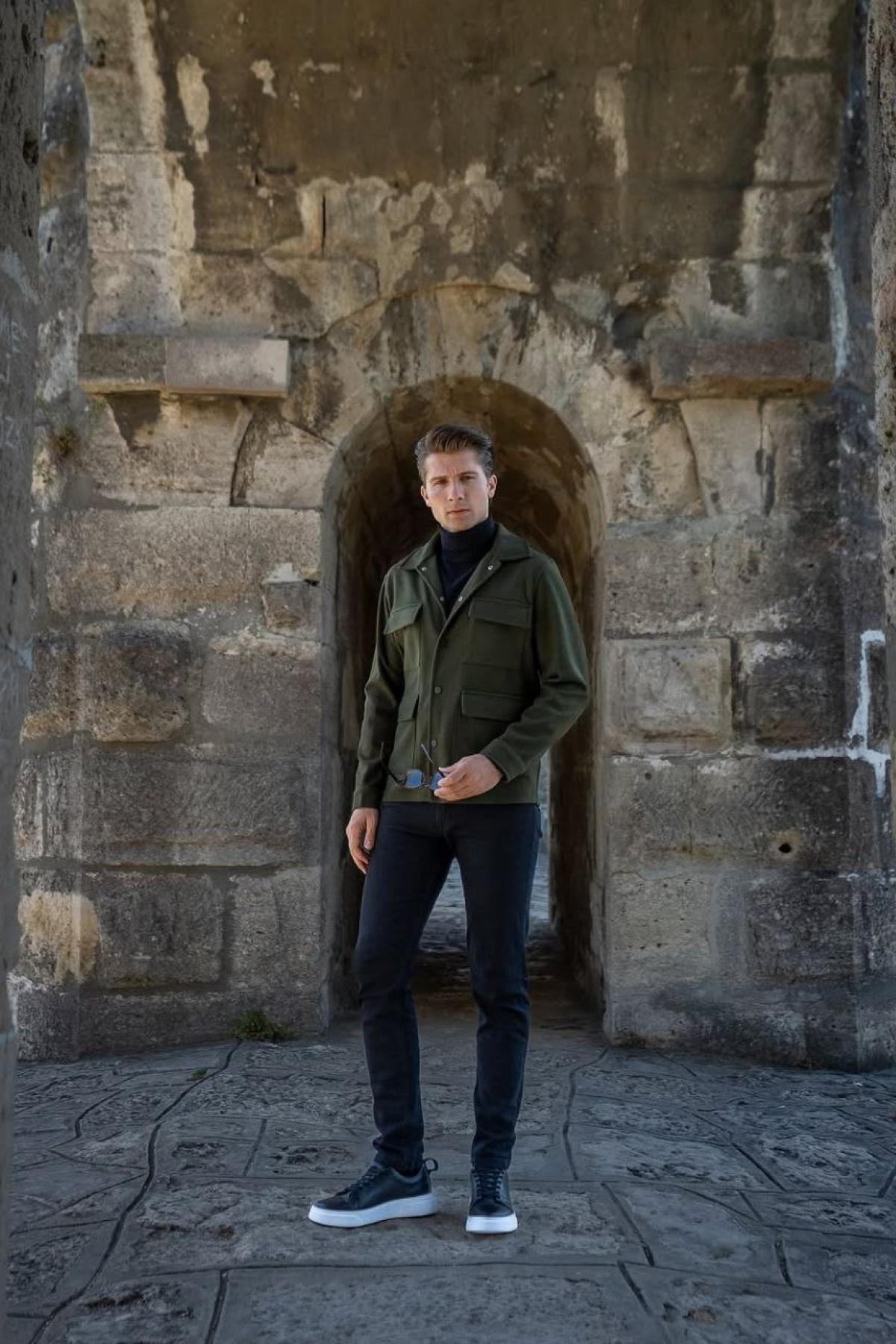 Wholesale Men Khaki Four Pocket Coat 738192