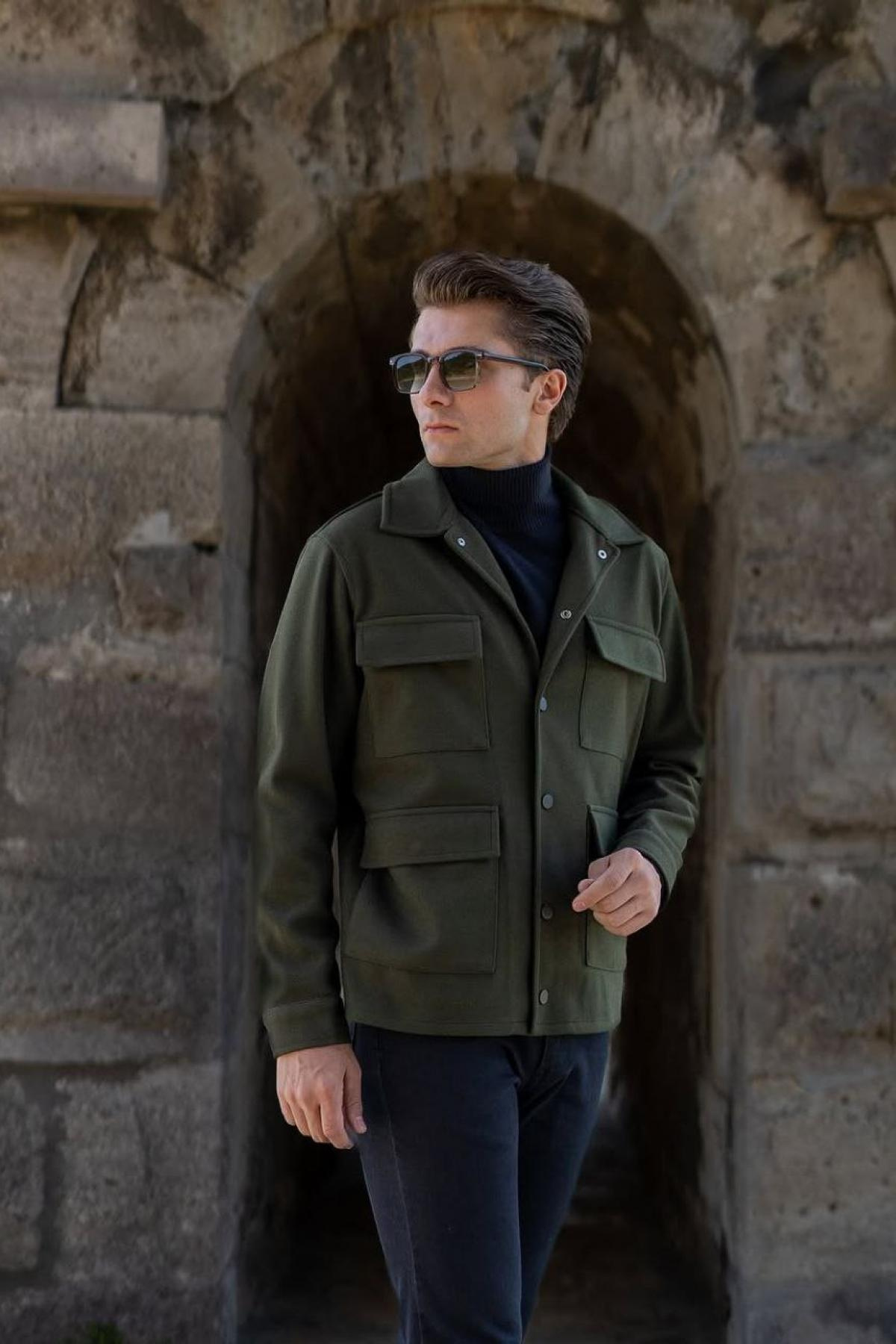 Wholesale Men Khaki Four Pocket Coat 738192