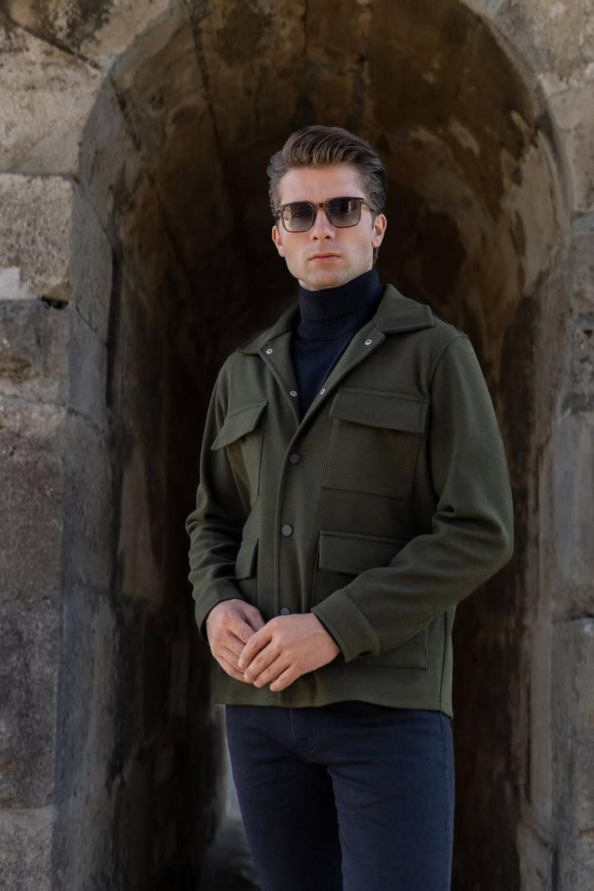 Wholesale Men Khaki Four Pocket Coat 738192