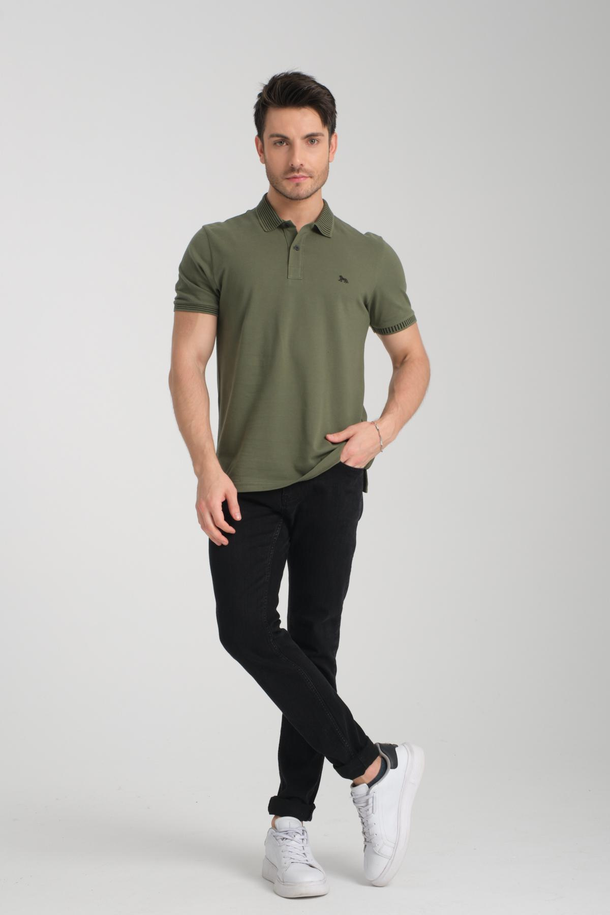 Wholesale Men Khaki  T-shirt 736062
