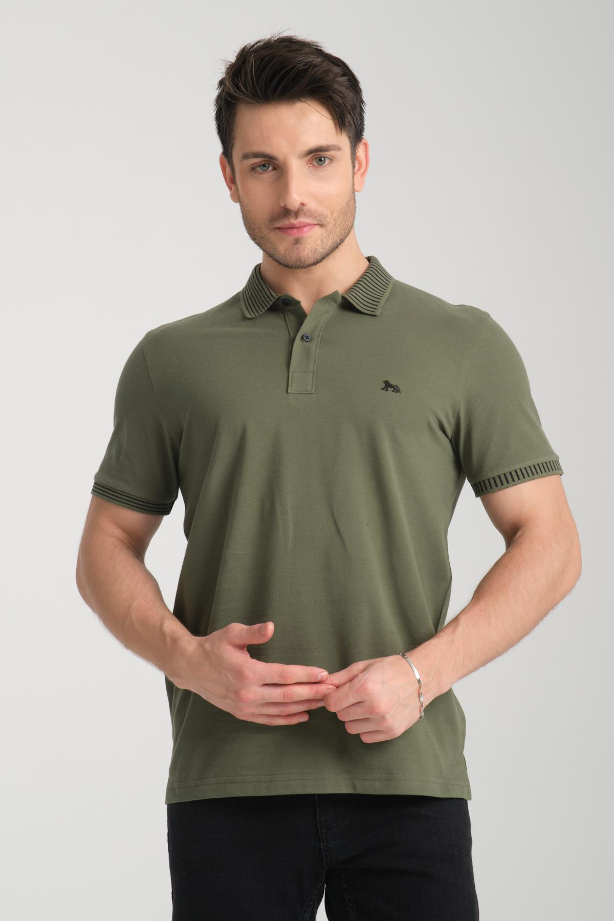 Wholesale Men Khaki  T-shirt 736062