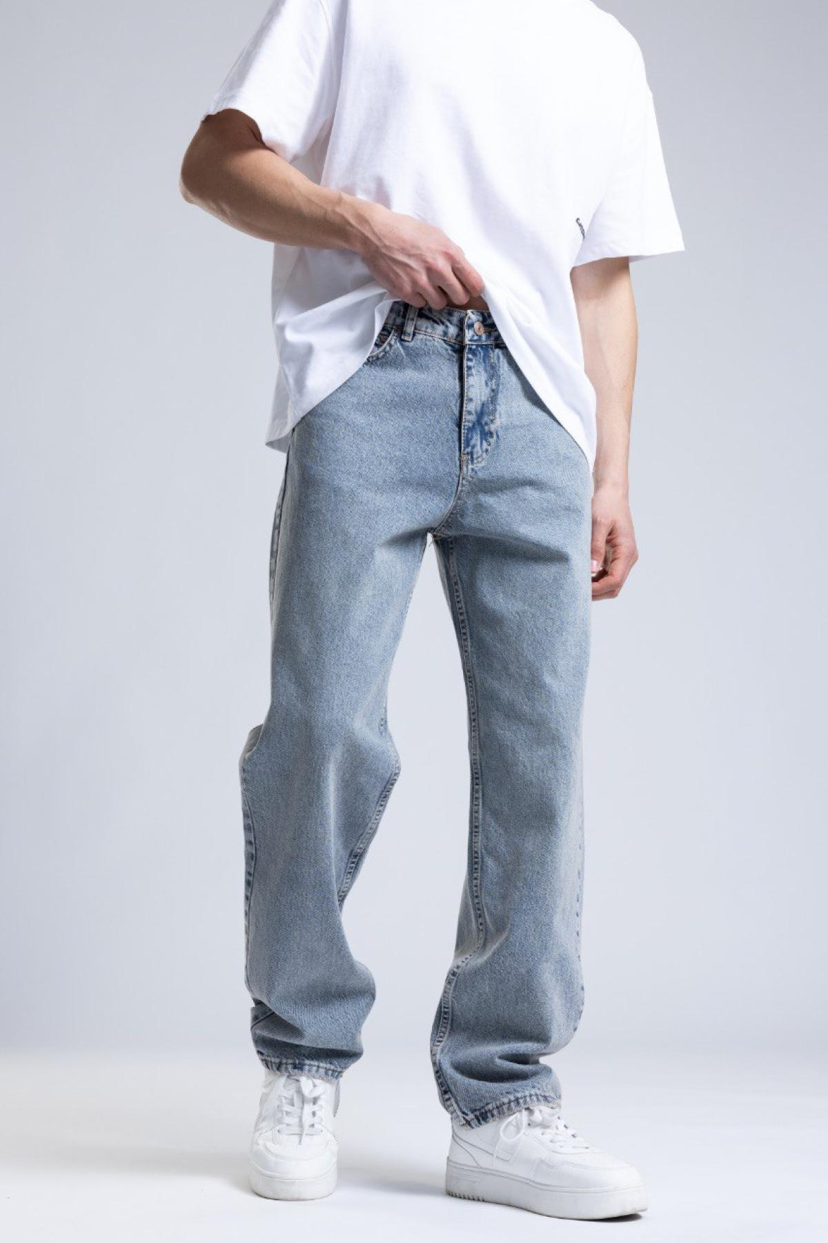 Wholesale Men Light Blue Baggy Jeans 736566