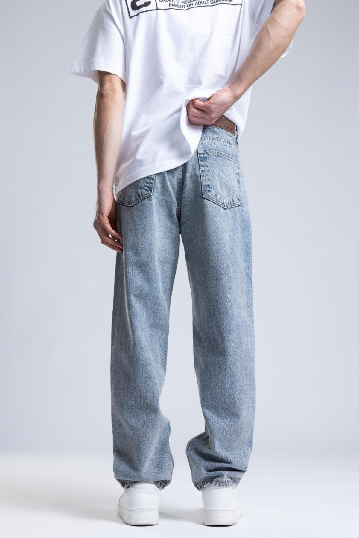 Wholesale Men Light Blue Baggy Jeans 736566