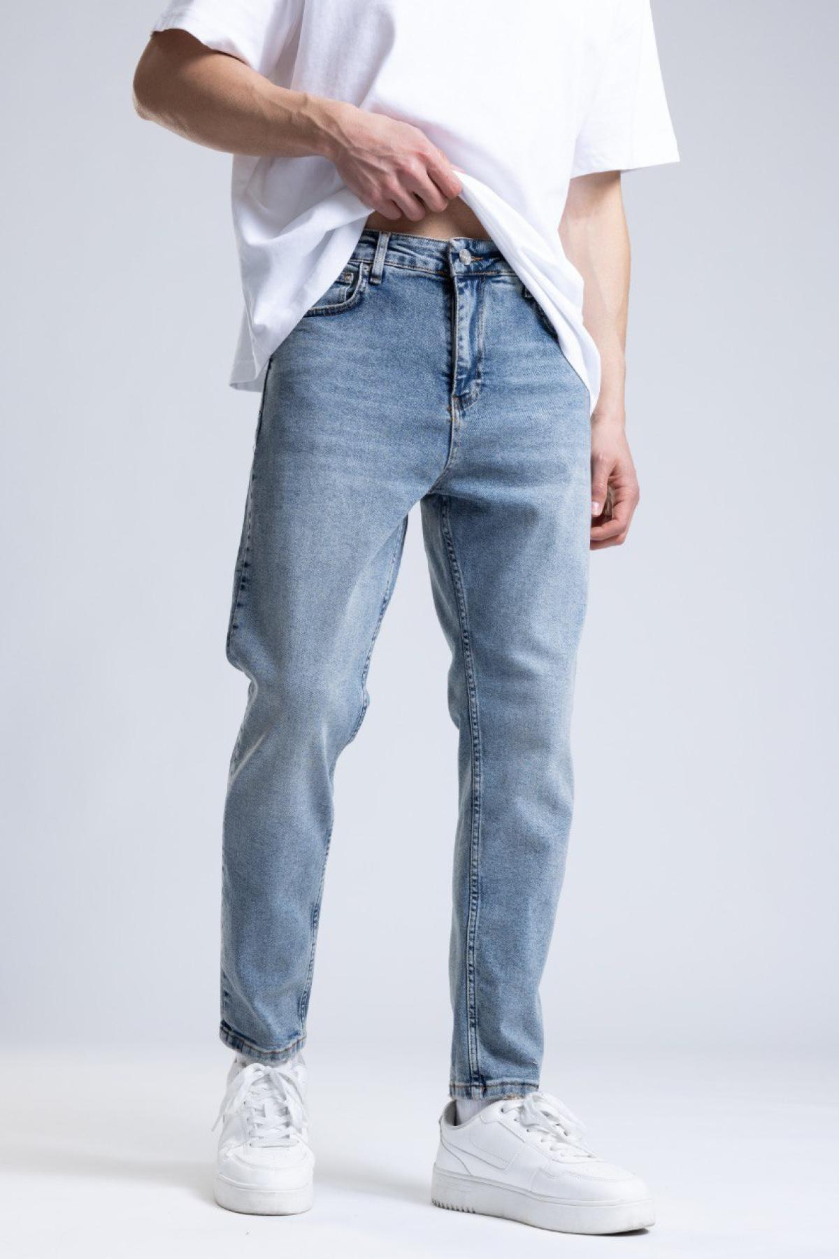 Wholesale Men Light Blue Mom Jeans 736564