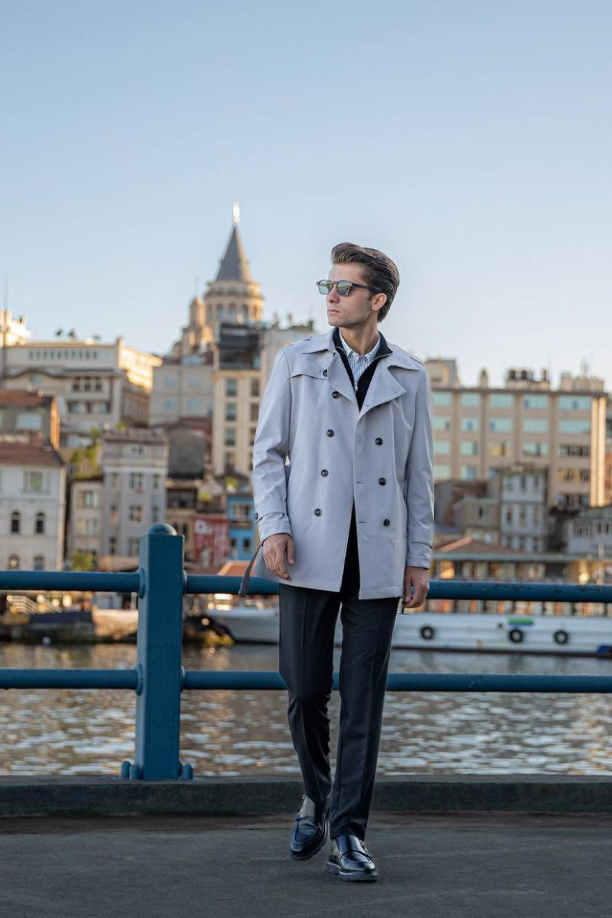 Wholesale Men Light Gray Trench Coat 738169