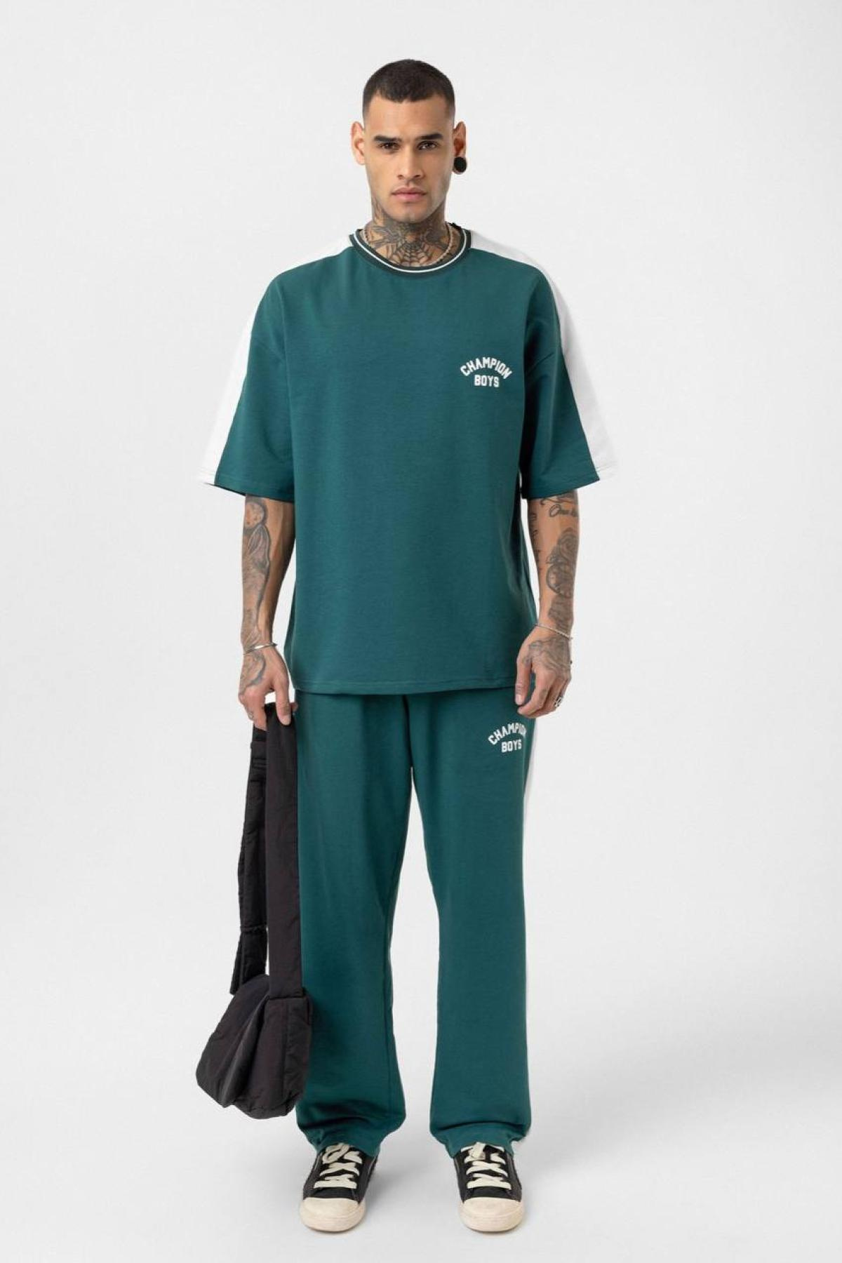 Wholesale Men Sea Green Tracksuit 722706