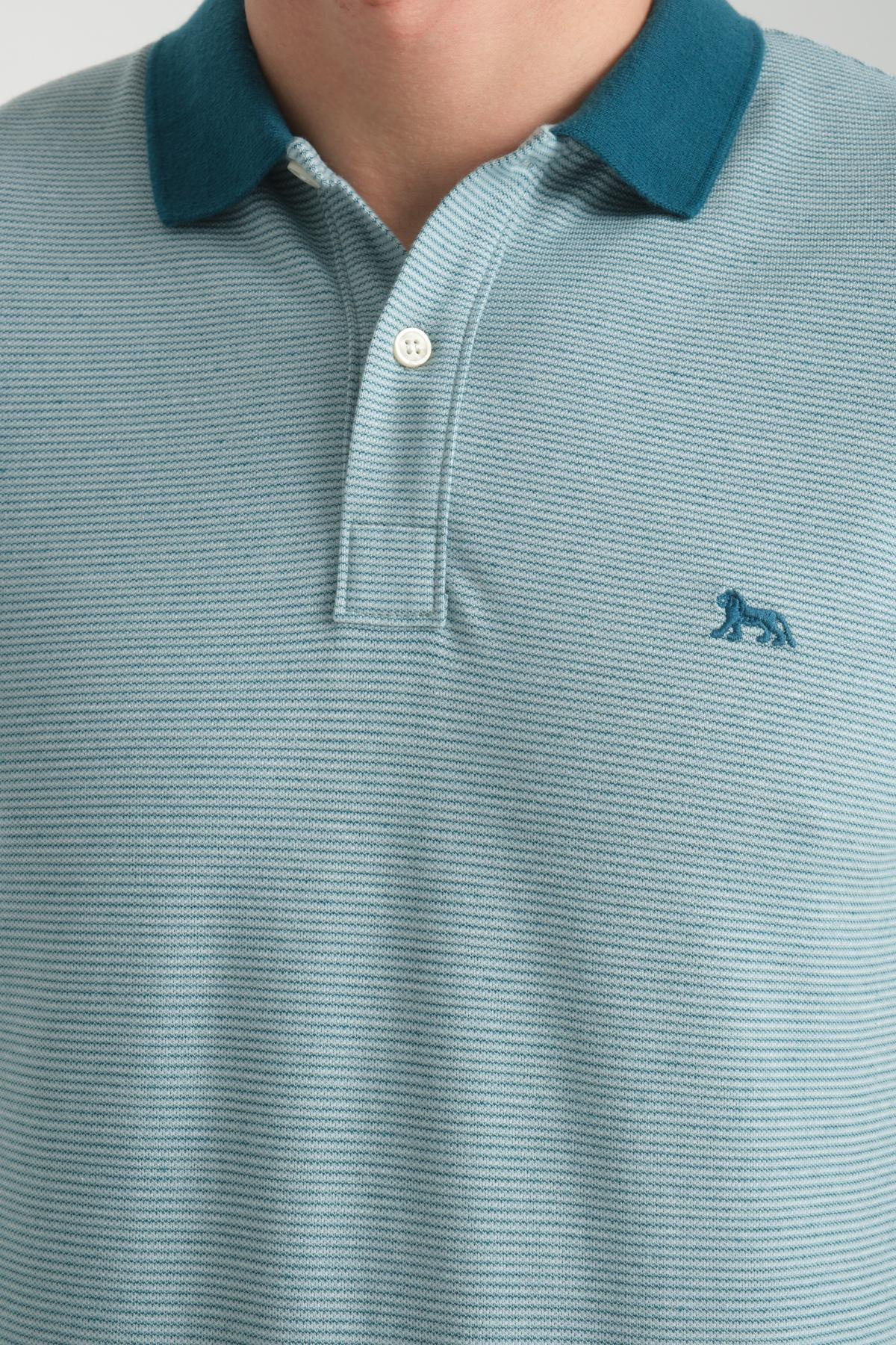 Wholesale Men Turquoise T-shirt 736093