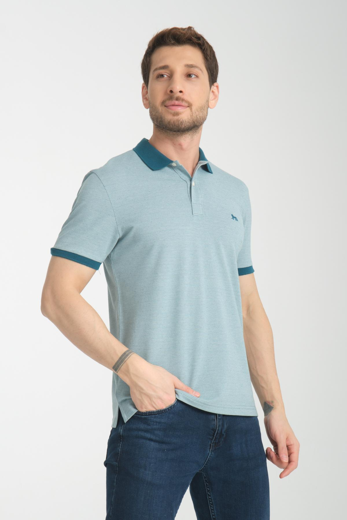 Wholesale Men Turquoise T-shirt 736093