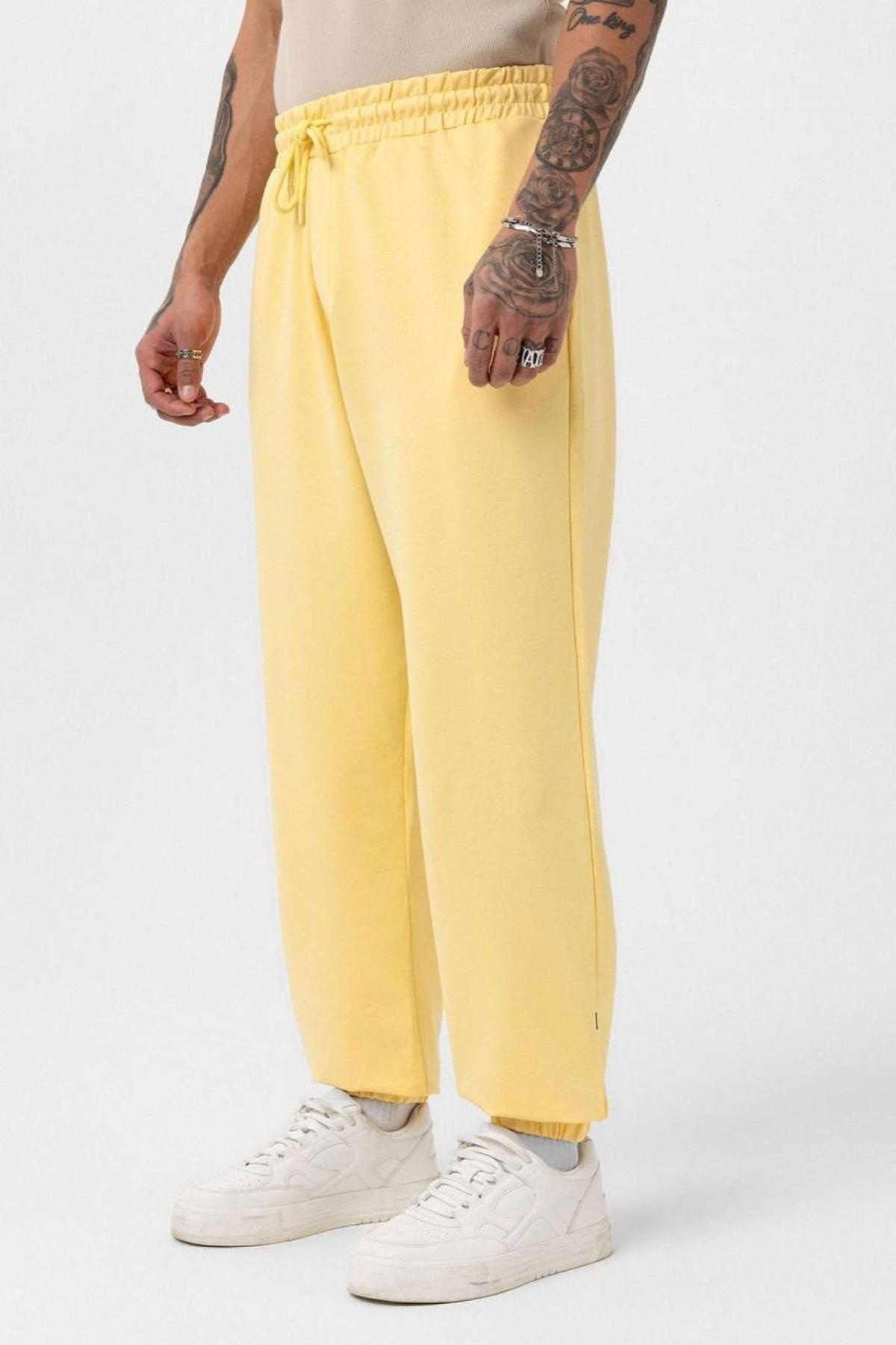 Wholesale Men Yellow Tracksuit 722718