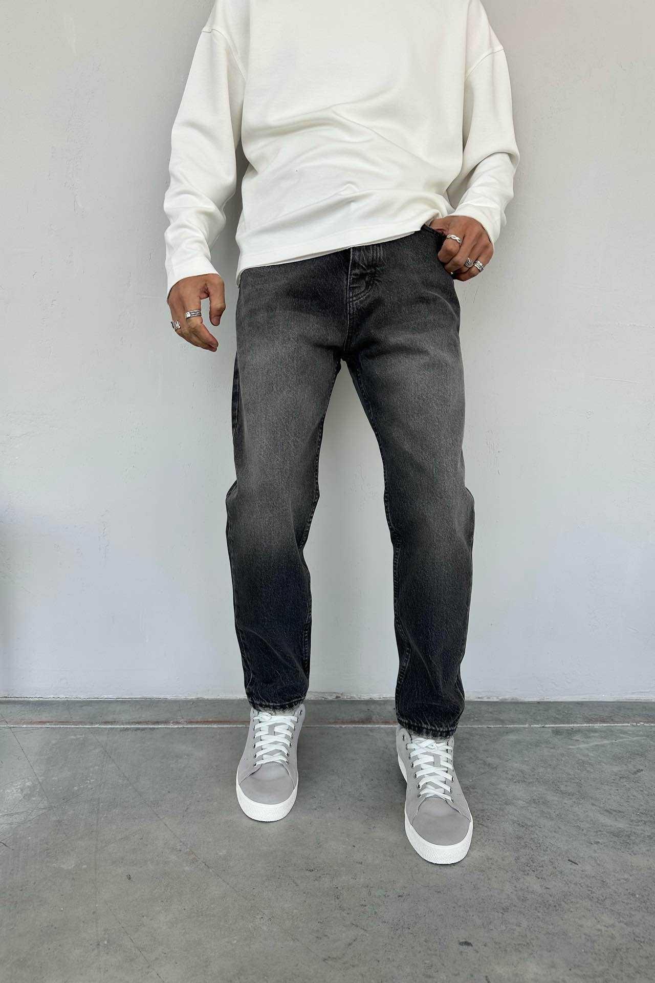 Wholesale Men's Anthracite Relaxed Fit Jeans 1504W26-PNT2509