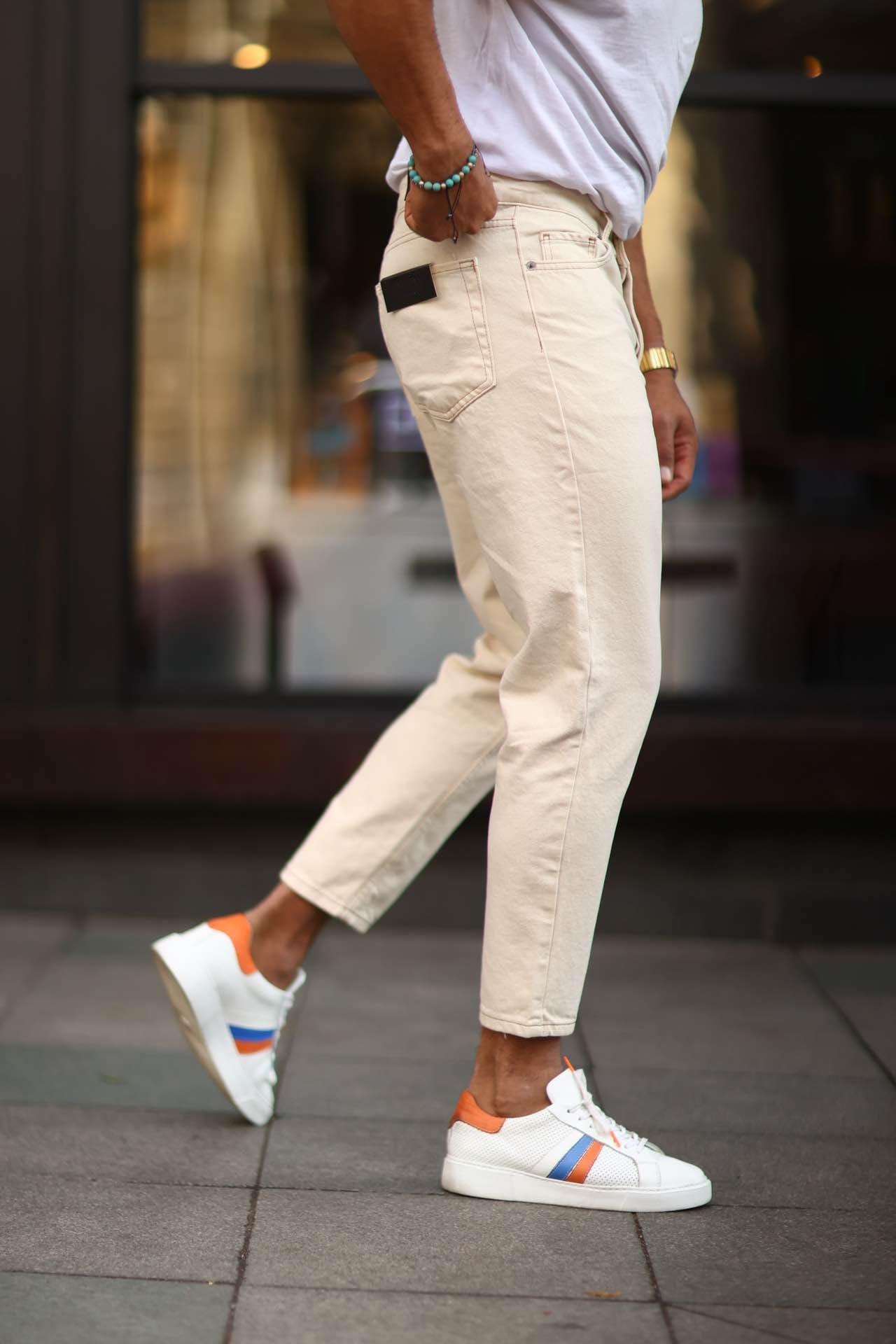 Wholesale Men's Beige Relaxed Fit Jeans 1504W26-PNT2369