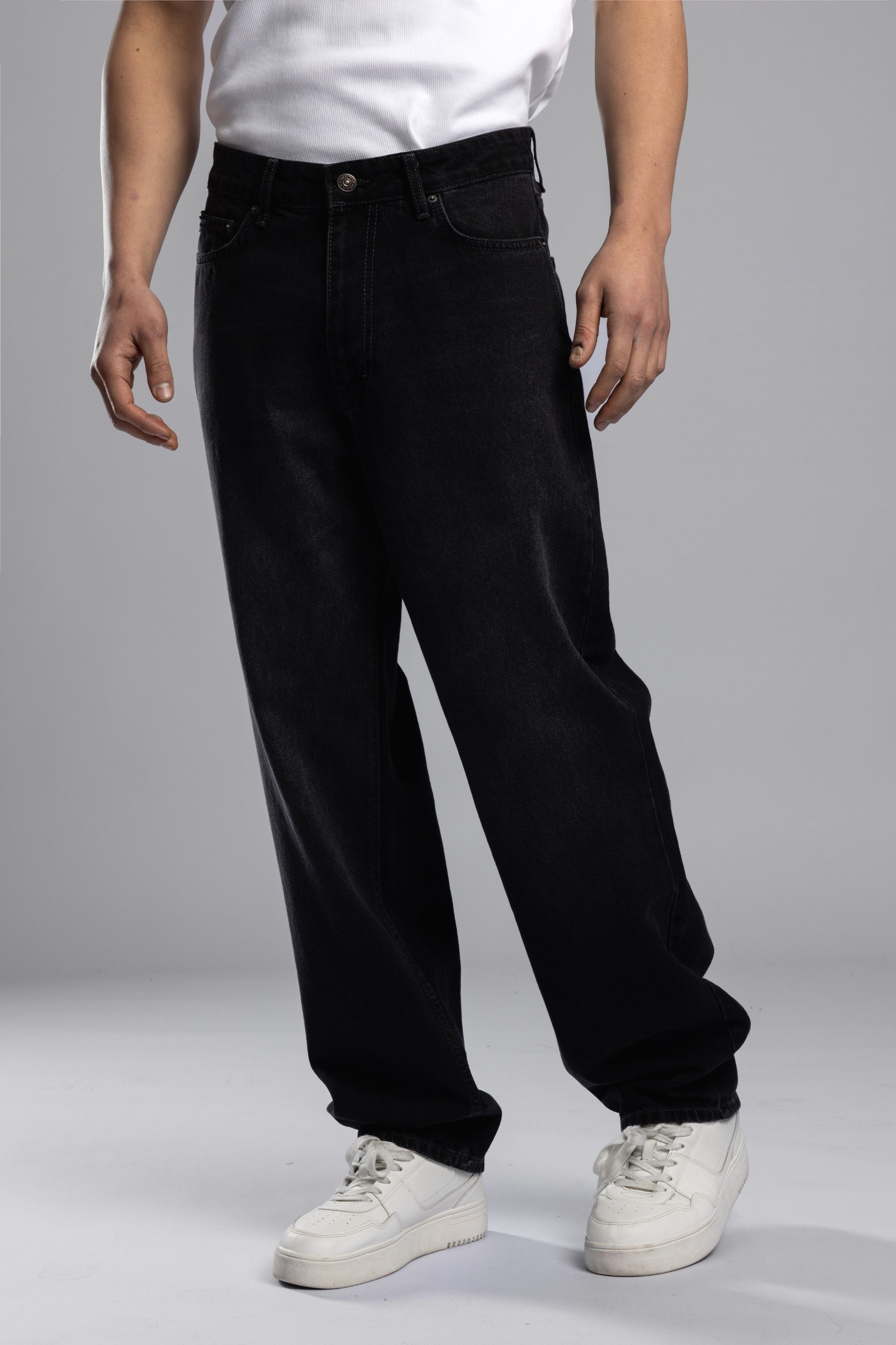 Wholesale Men's Black Baggy Jeans 1503W26-6588-L