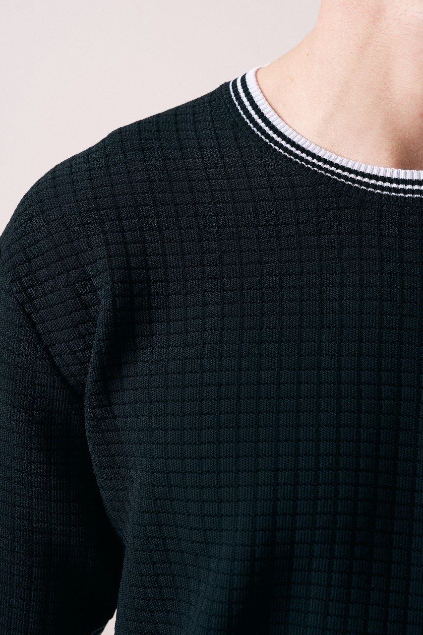 Wholesale Men's Black Knit Crew-Neck T-Shirt 1609W26-33282 