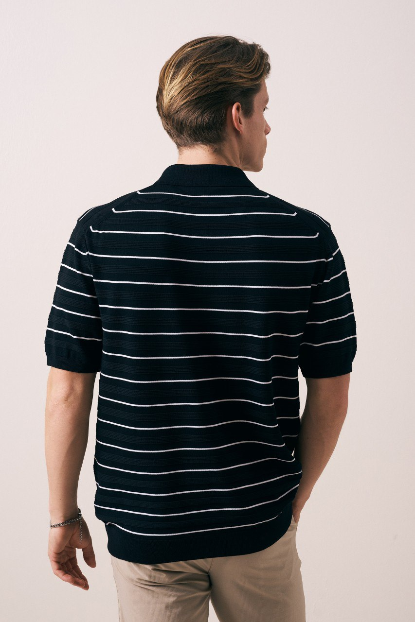 Wholesale Men's Black Knit Polo Shirt 1609W26-66617 