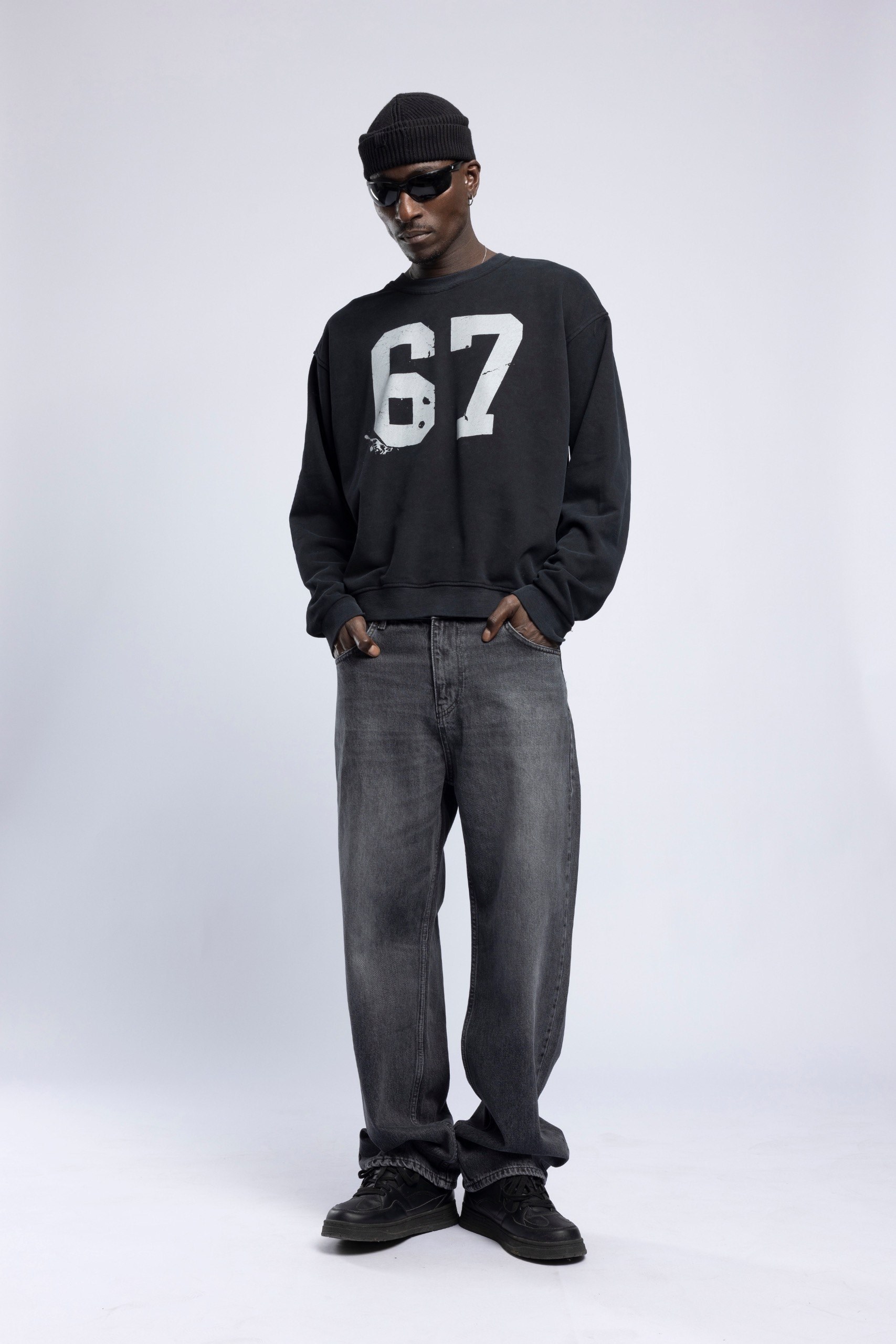Wholesale Men's Black Printed Sweatshirt  1503FW27-MRT-4634