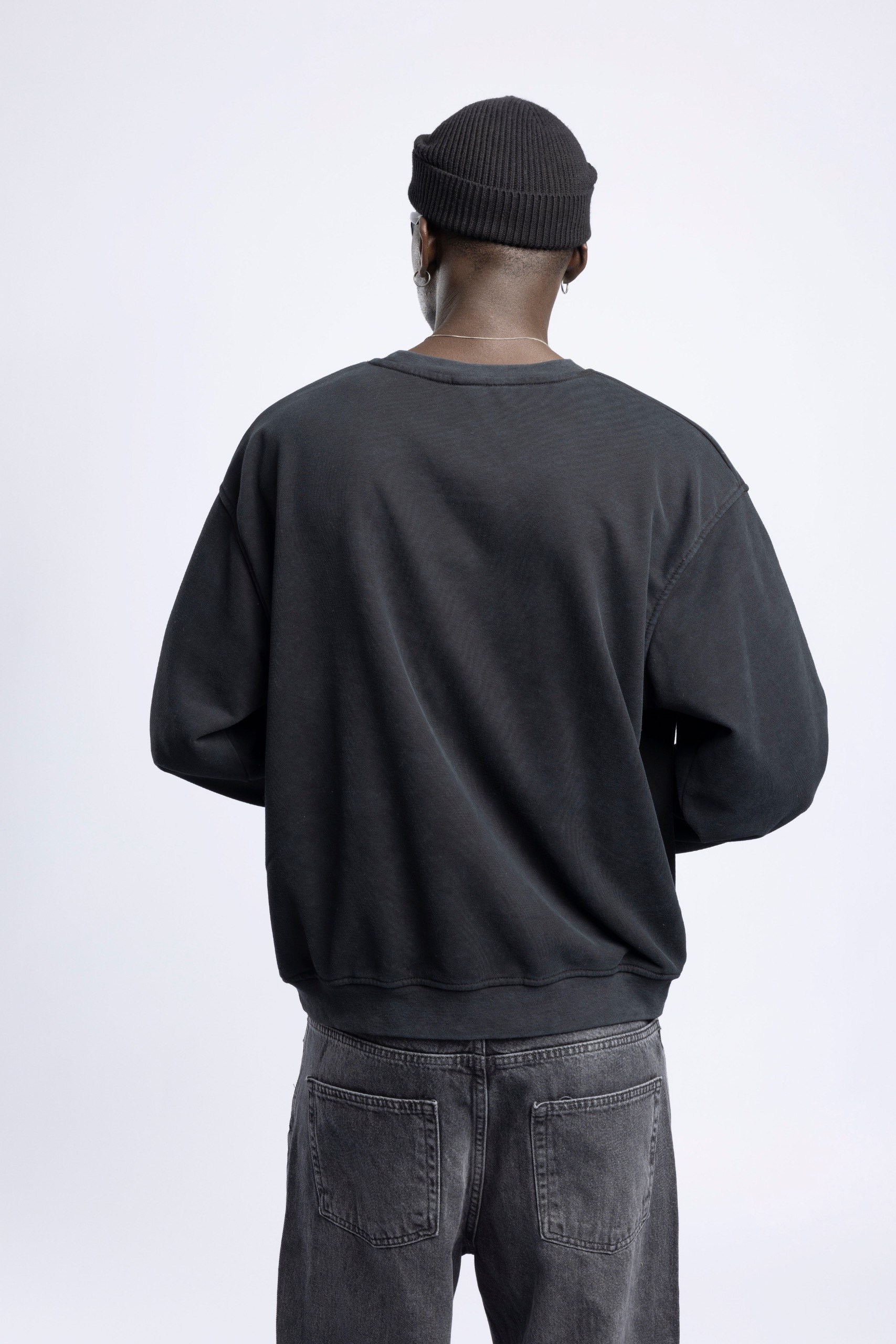 Wholesale Men's Black Printed Sweatshirt  1503FW27-MRT-4634