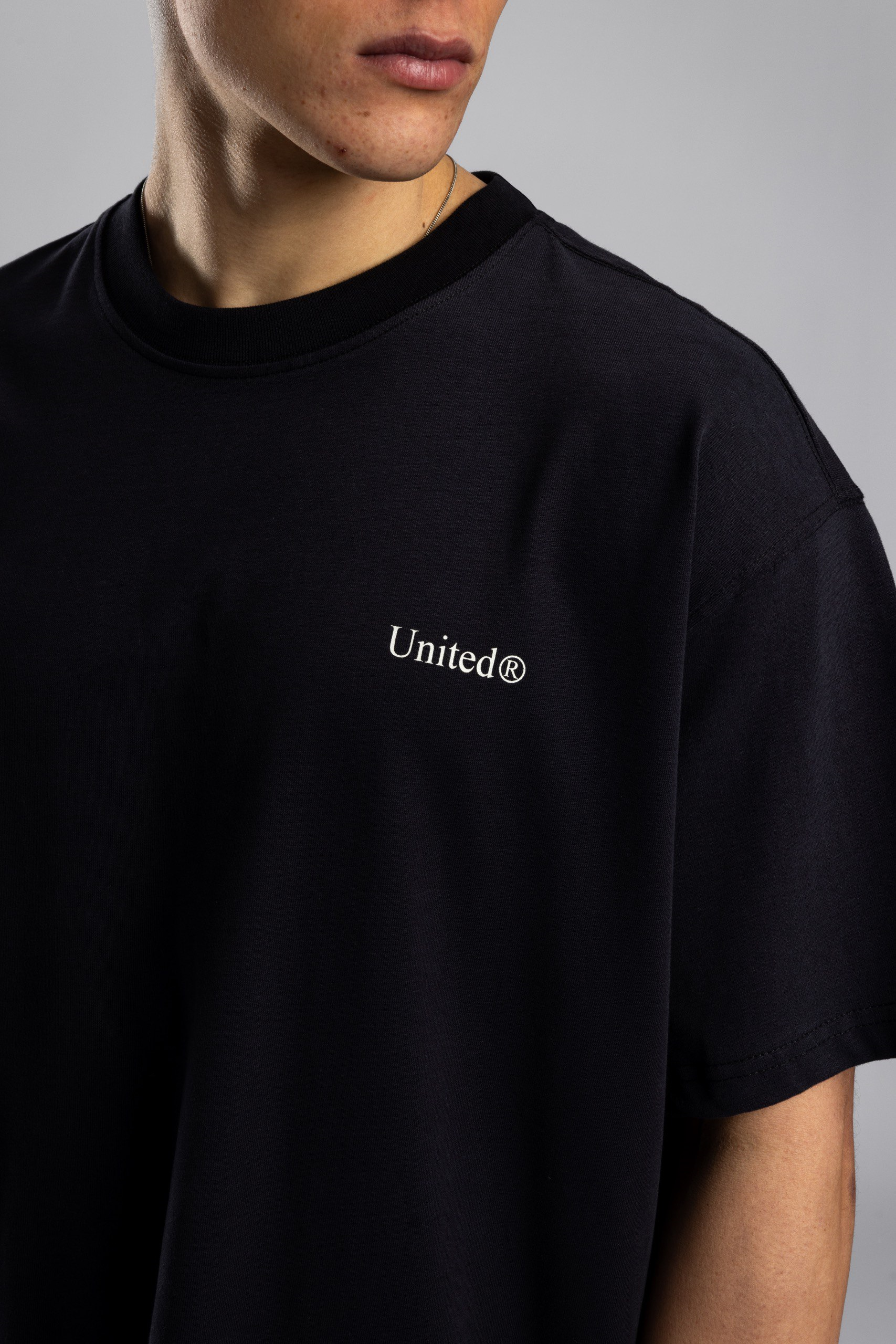 Wholesale Men's Black Printed T-shirt 1503W26-MRT-26009