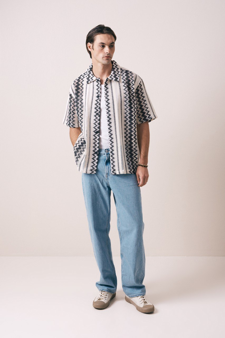 Wholesale Men's Black Shirt 1609W26-6371 