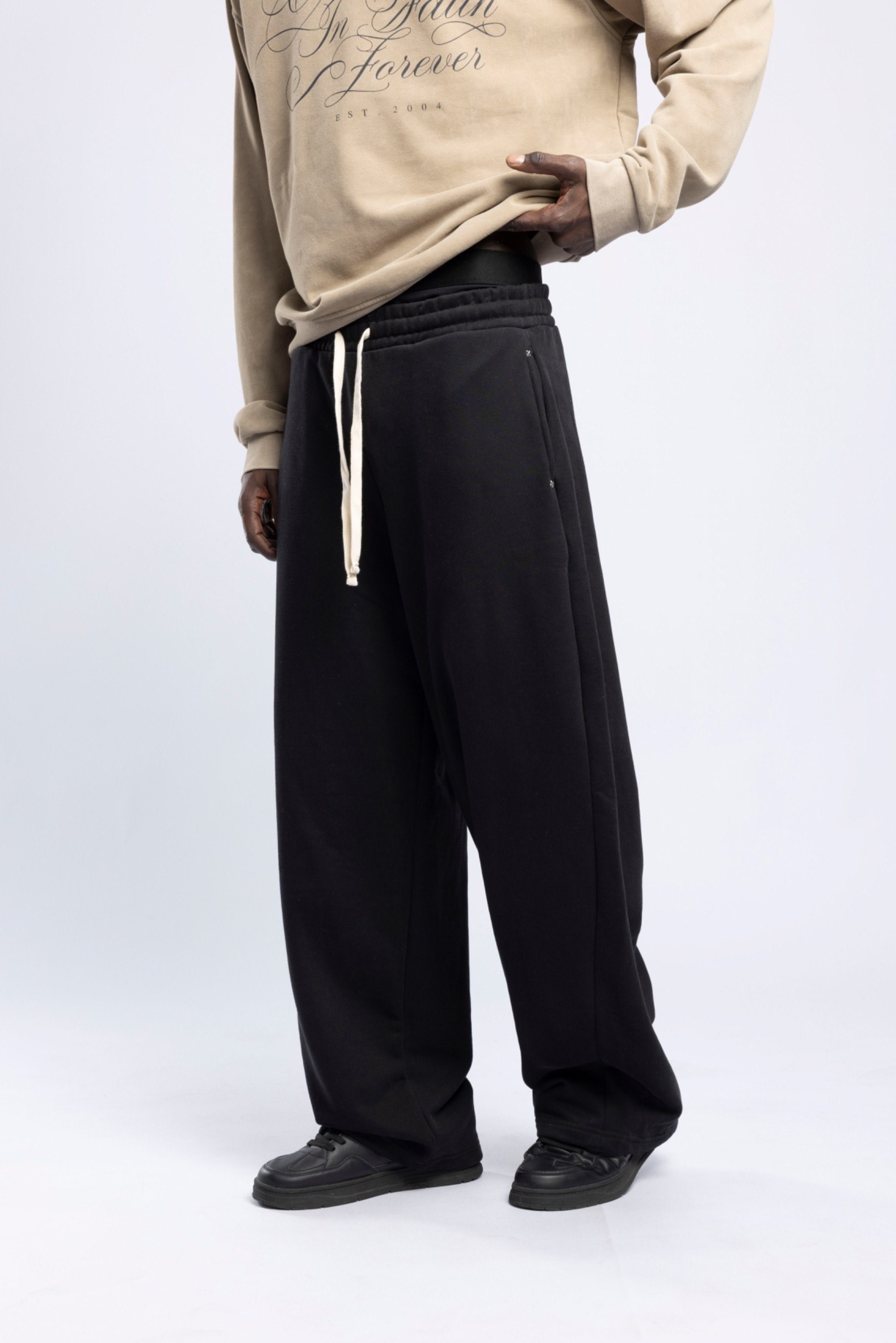Wholesale Men's Black Sweat Pants 1503FW27-MRT-6725