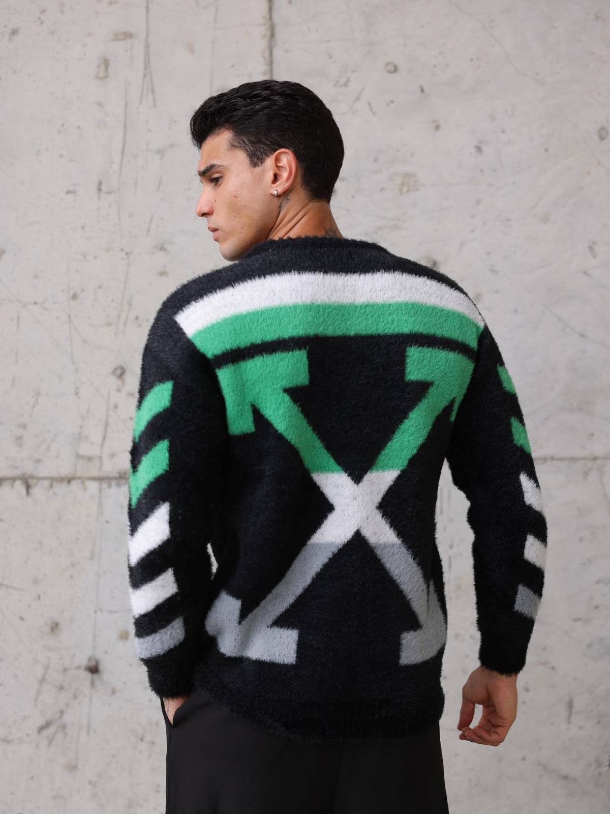 Wholesale Men's Black Sweater 1603FW27-26TK015