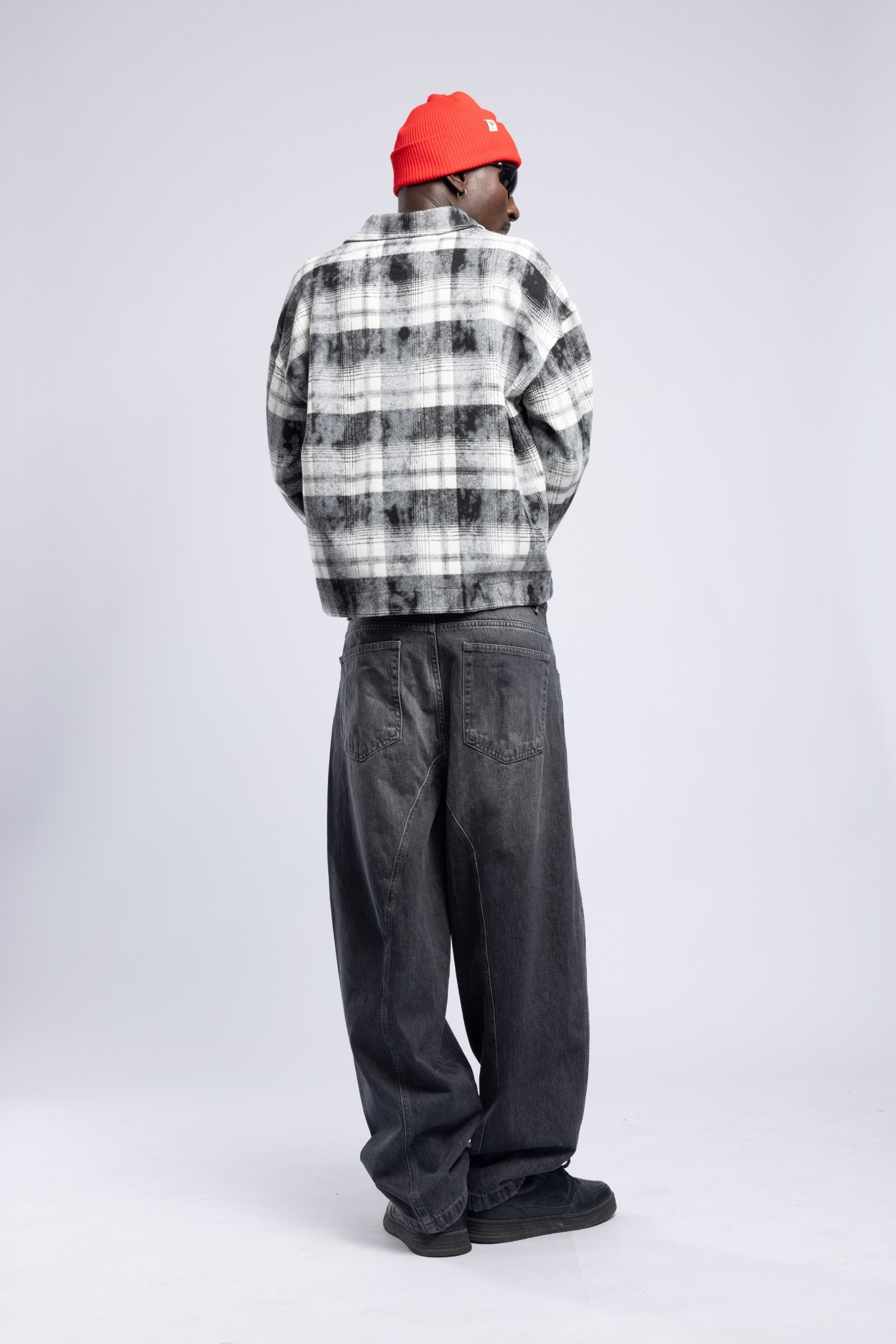 Wholesale Men's Black Washed Shirt  1503FW27-MRT-1817