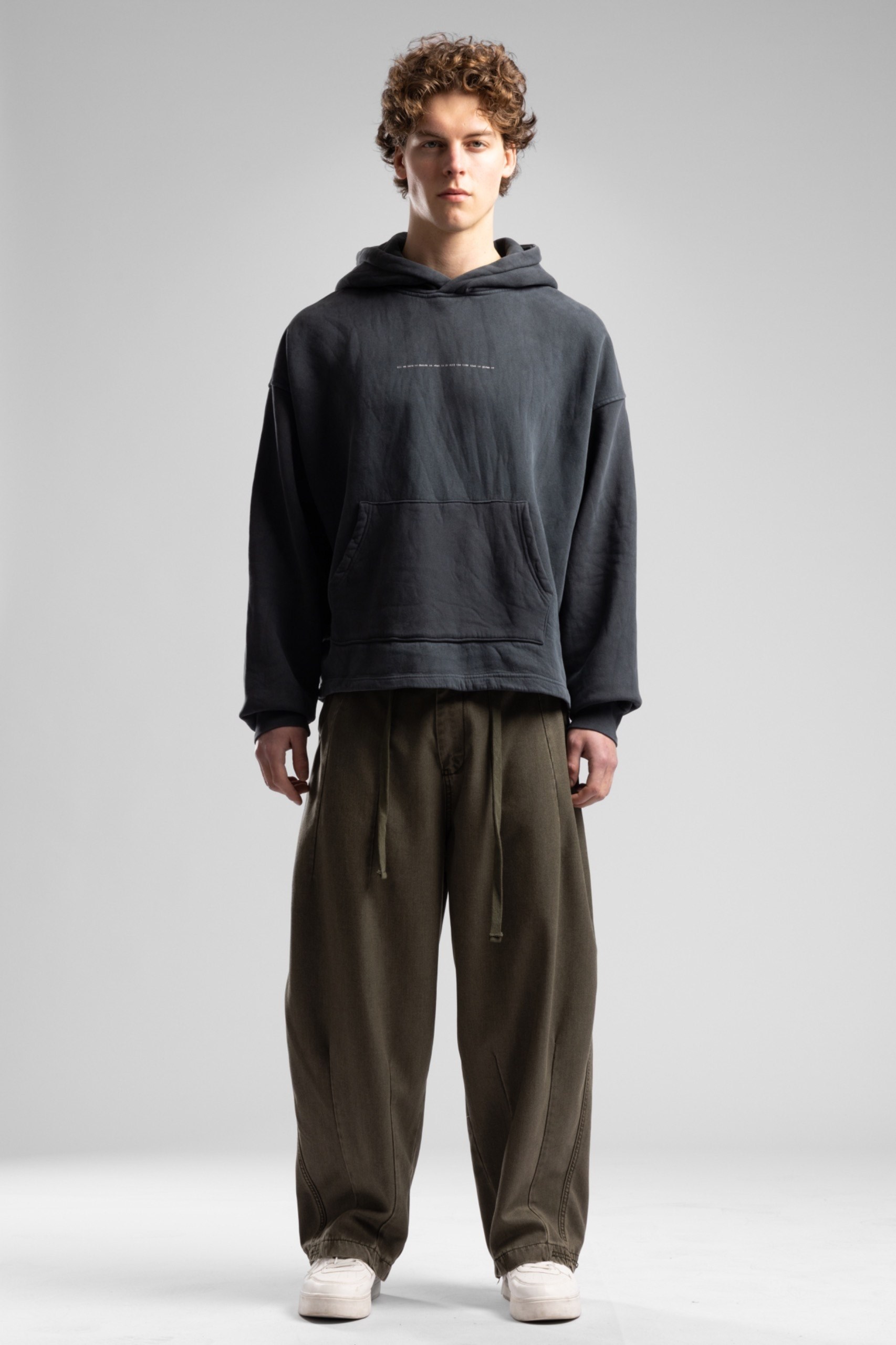 Wholesale Men's Black Washed Sweatshirt  1503FW27-MRT-4622
