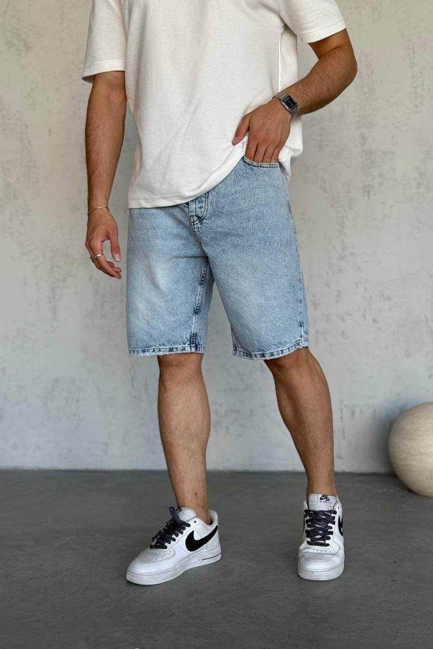 Wholesale Men's Blue Denim Shorts 1504W26-SRT2989