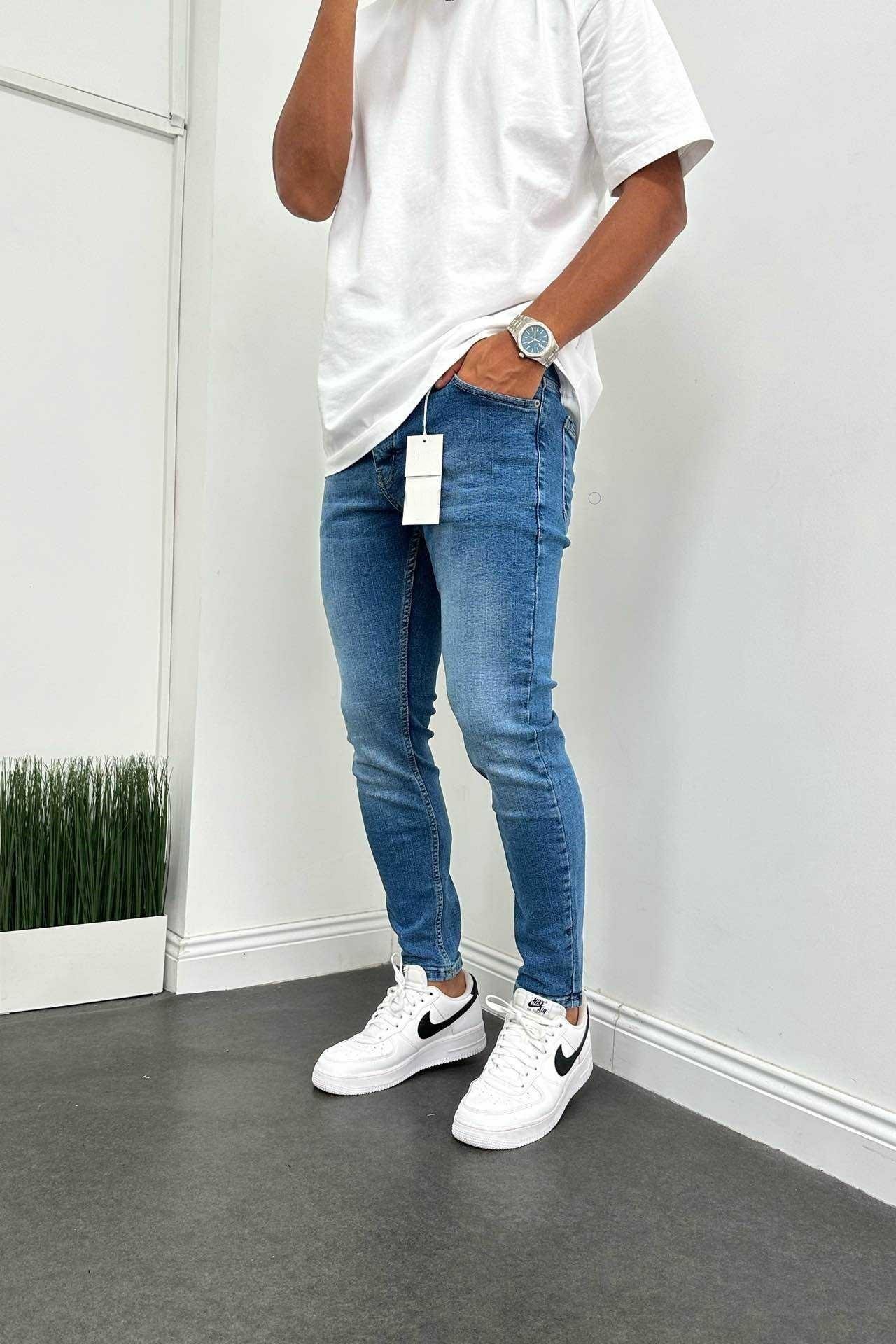 Wholesale Men's Blue Slim Fit Jeans 1504W26-PNT2577