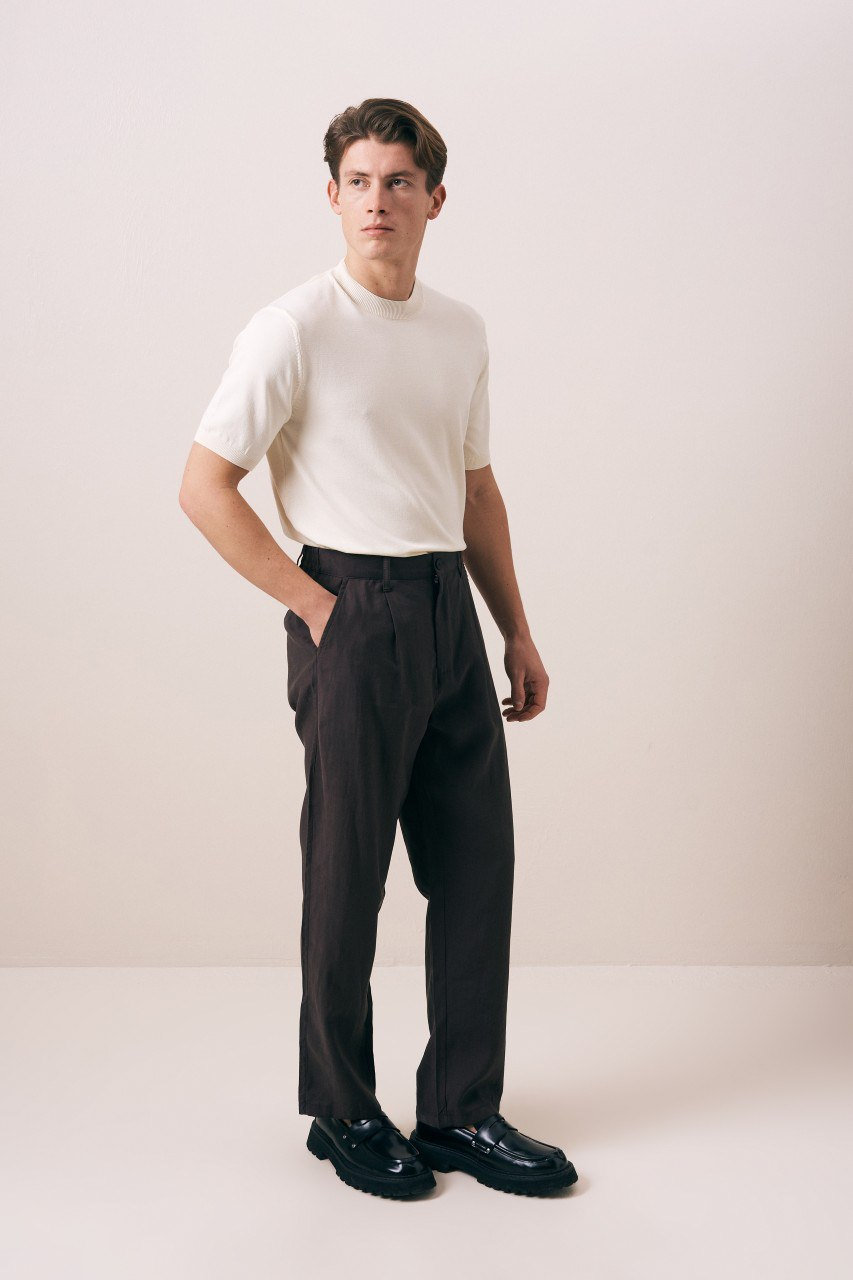 Wholesale Men's Cream Knit Crew-Neck T-Shirt 1609W26-66606