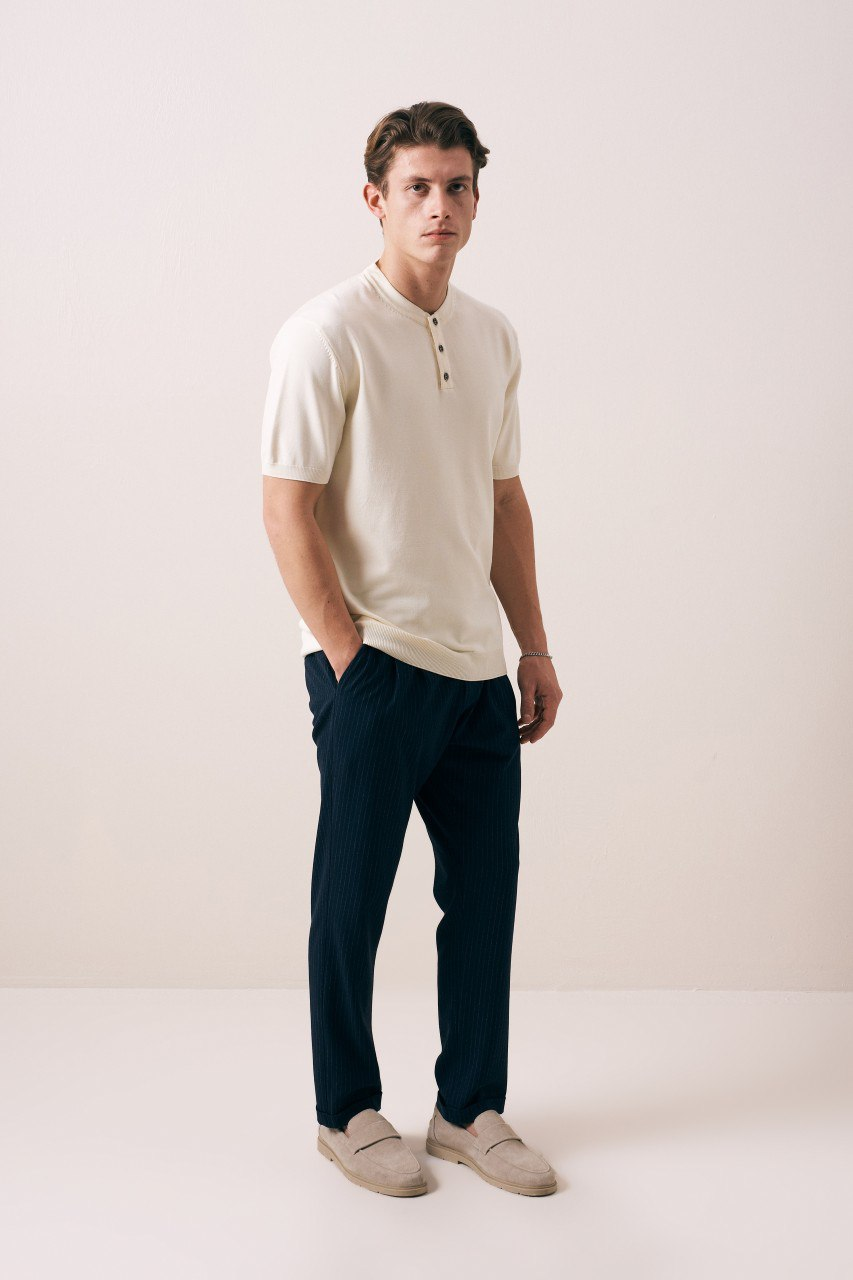 Wholesale Men's Cream Knit Crew-Neck T-Shirt 1609W26-66619 