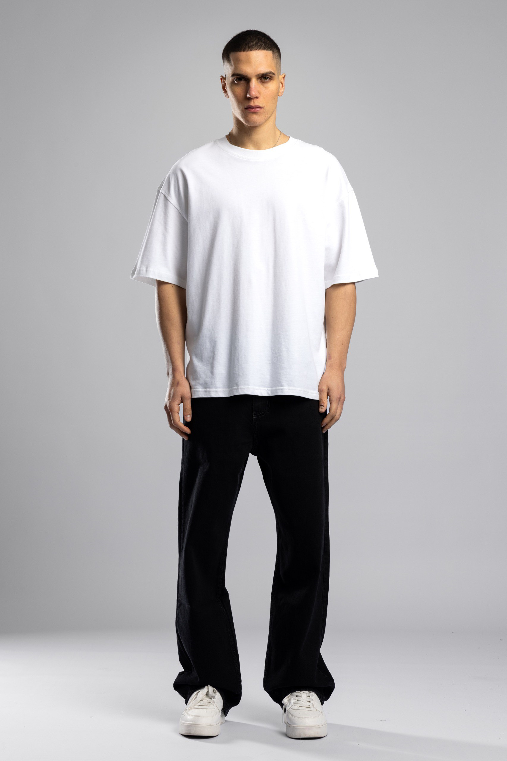 Wholesale Men's Ecru Basic T-shirt 1503W26-26CY-007