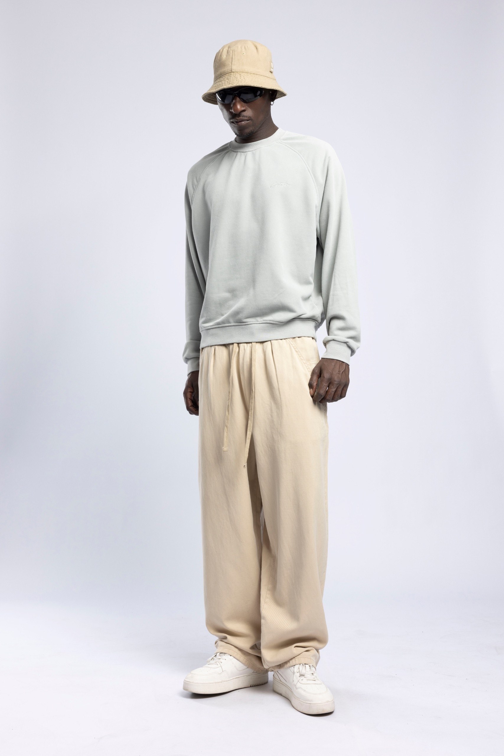 Wholesale Men's Ecru Sweatshirt  1503FW27-MRT-4638