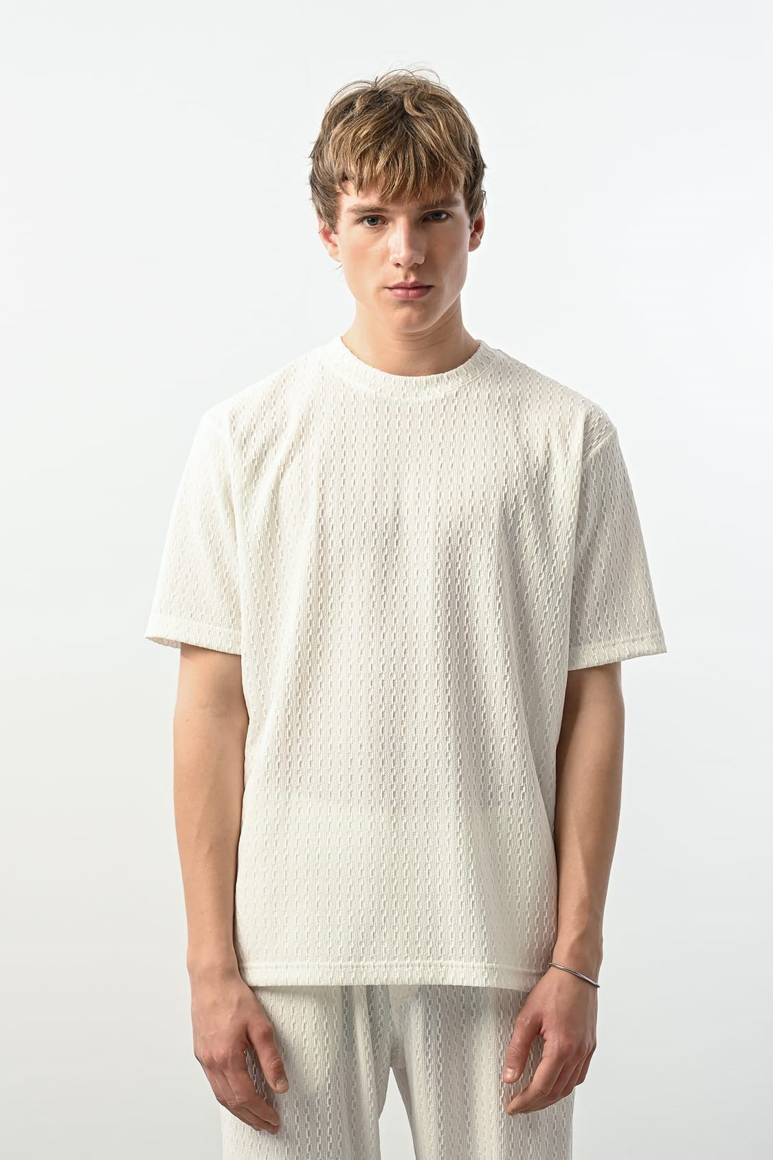Wholesale Men's Ecru T-Shirt 1601S26-2426