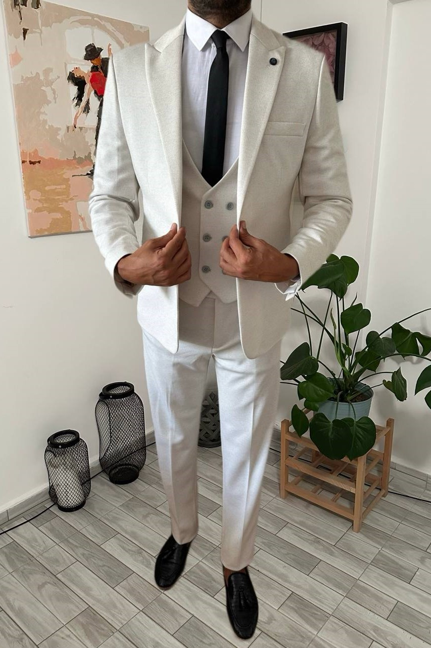 Wholesale Men's Ecru Three-Piece Suit 1701W26-077