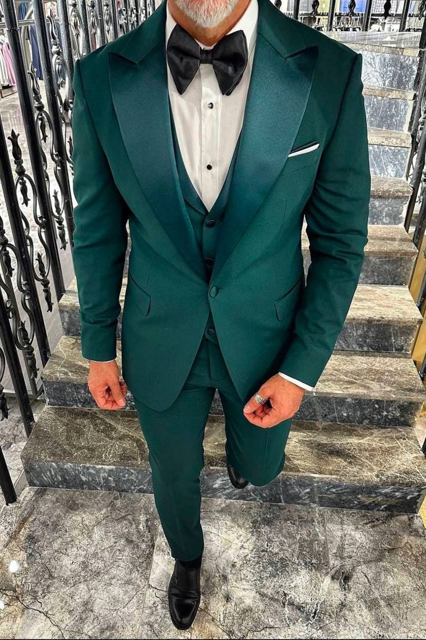 Wholesale Men's Emerald Green Three-Piece Suit 1702W26-0503