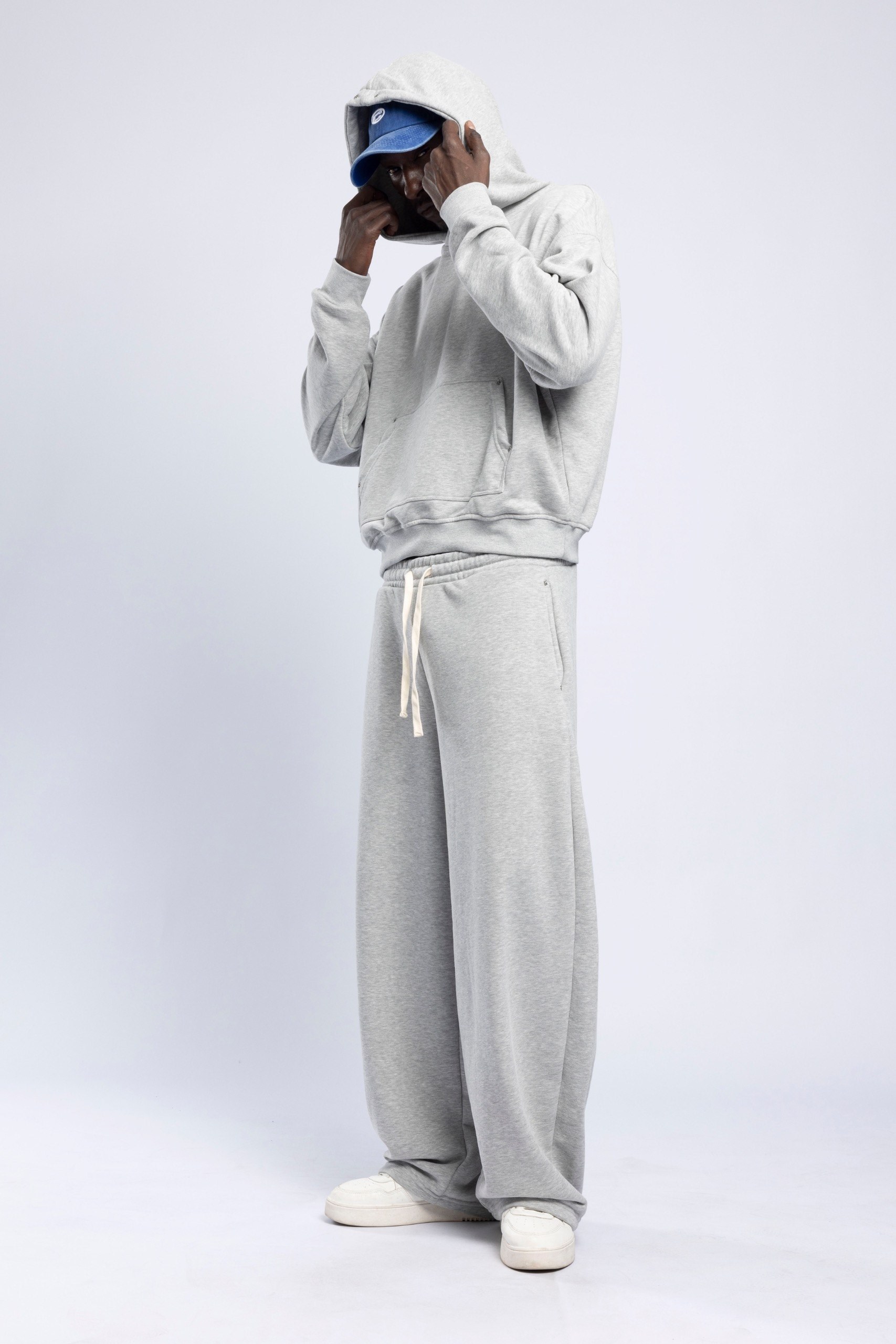 Wholesale Men's Gray Sweatshirt  1503FW27-MRT-4646