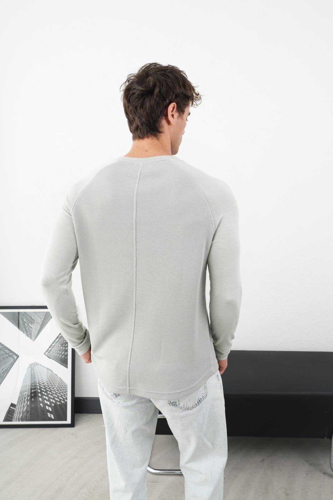 Wholesale Men's Gray Sweatshirt 1601FW26-0523