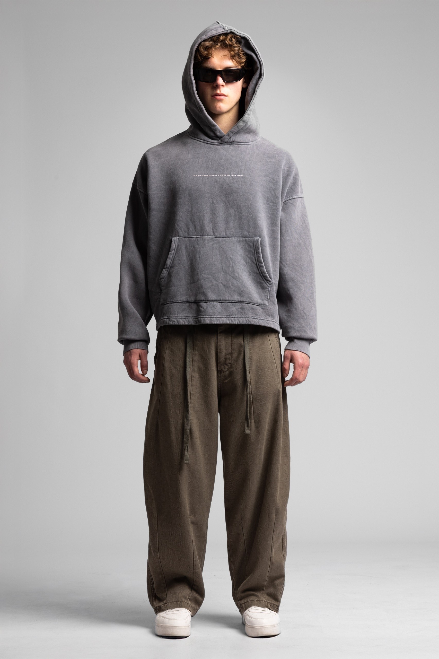 Wholesale Men's Gray Washed Sweatshirt  1503FW27-MRT-4622