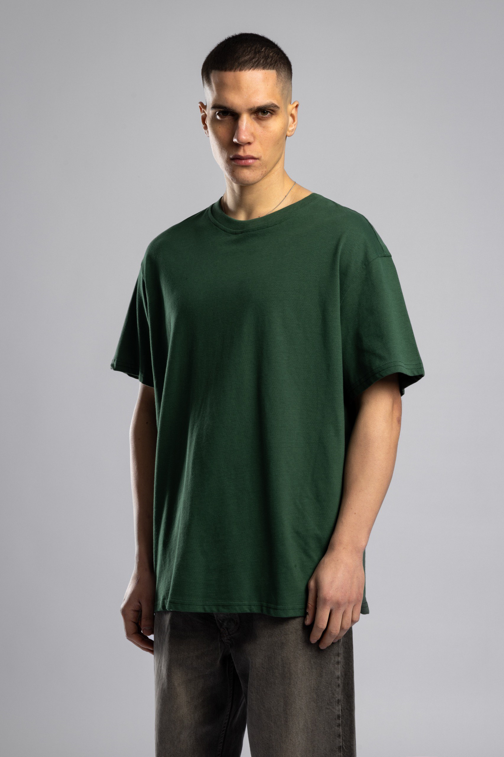 Wholesale Men's Green Basic T-shirt 1503W26-26CY-007