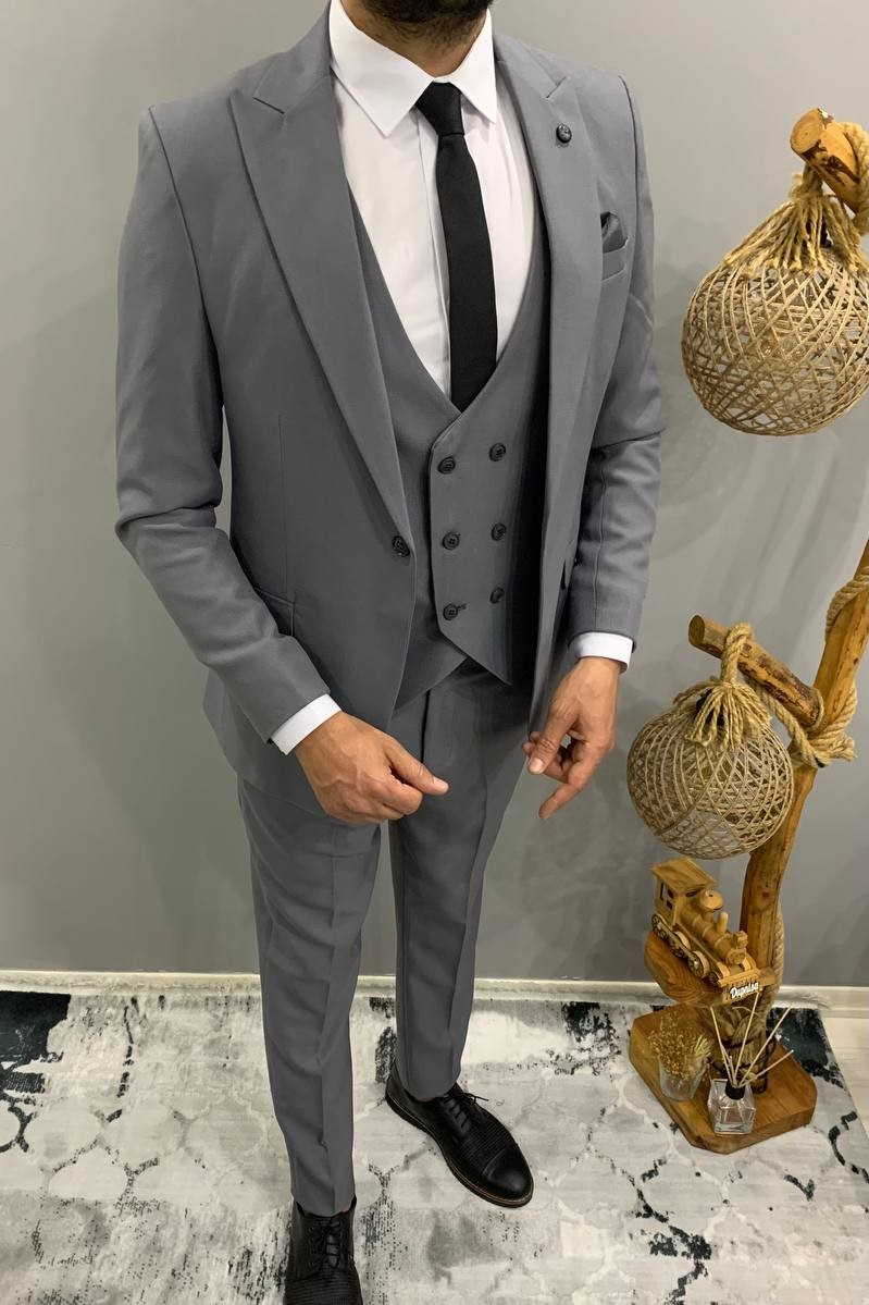 Wholesale Men's Light Beige Three-Piece Suit 1701W26-082