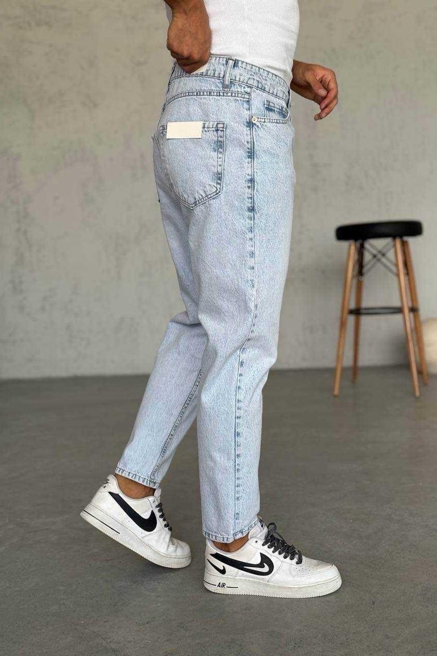 Wholesale Men's Light Blue Relaxed Fit Jeans 1504W26-PNT2339