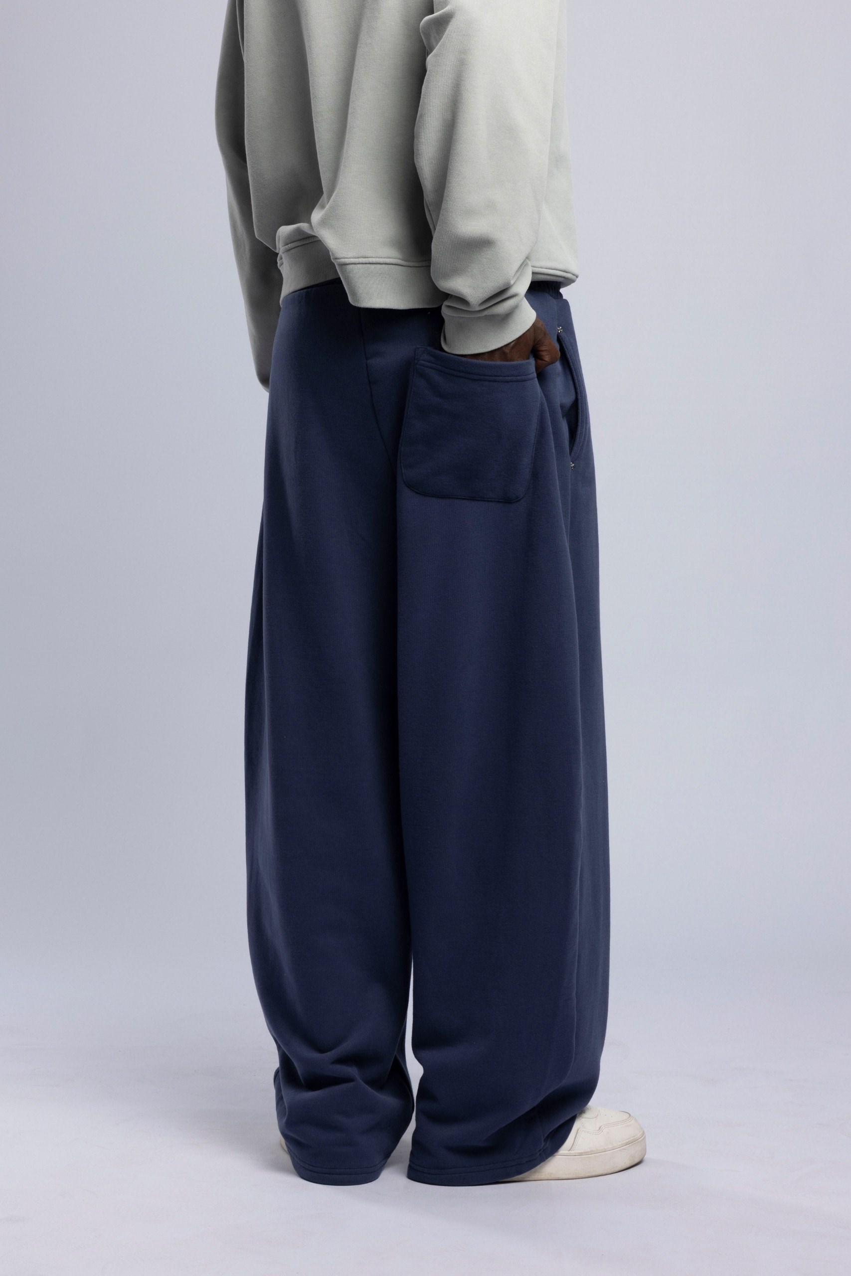 Wholesale Men's Navy Sweat Pants 1503FW27-MRT-6725