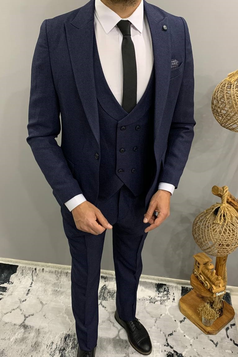 Wholesale Men's Navy Three-Piece Suit 1701W26-091