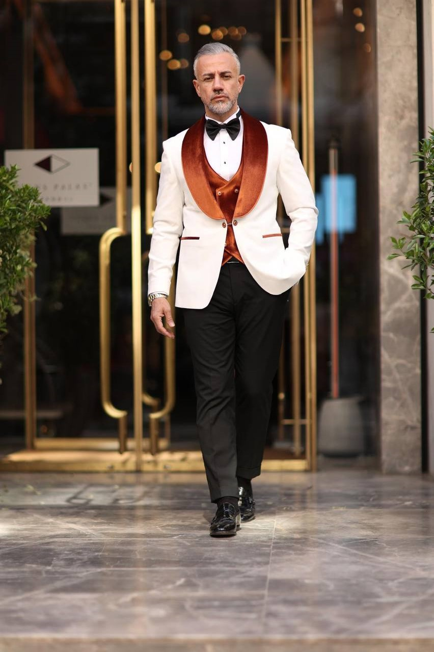 Wholesale Men's Tobacco Brown Three-Piece Suit 1702W26-0501